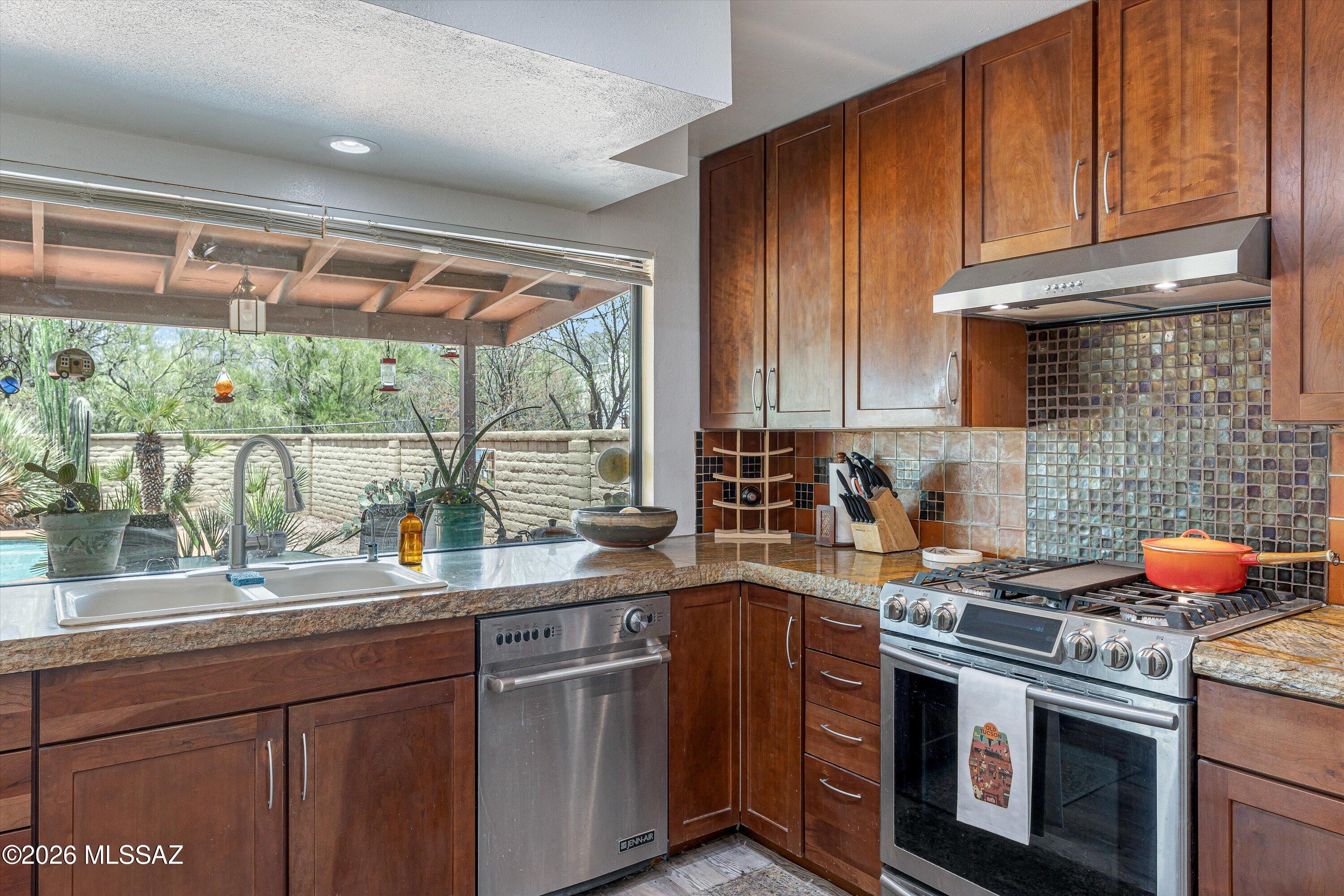 Rinconada Hills  (1-115) - Residential