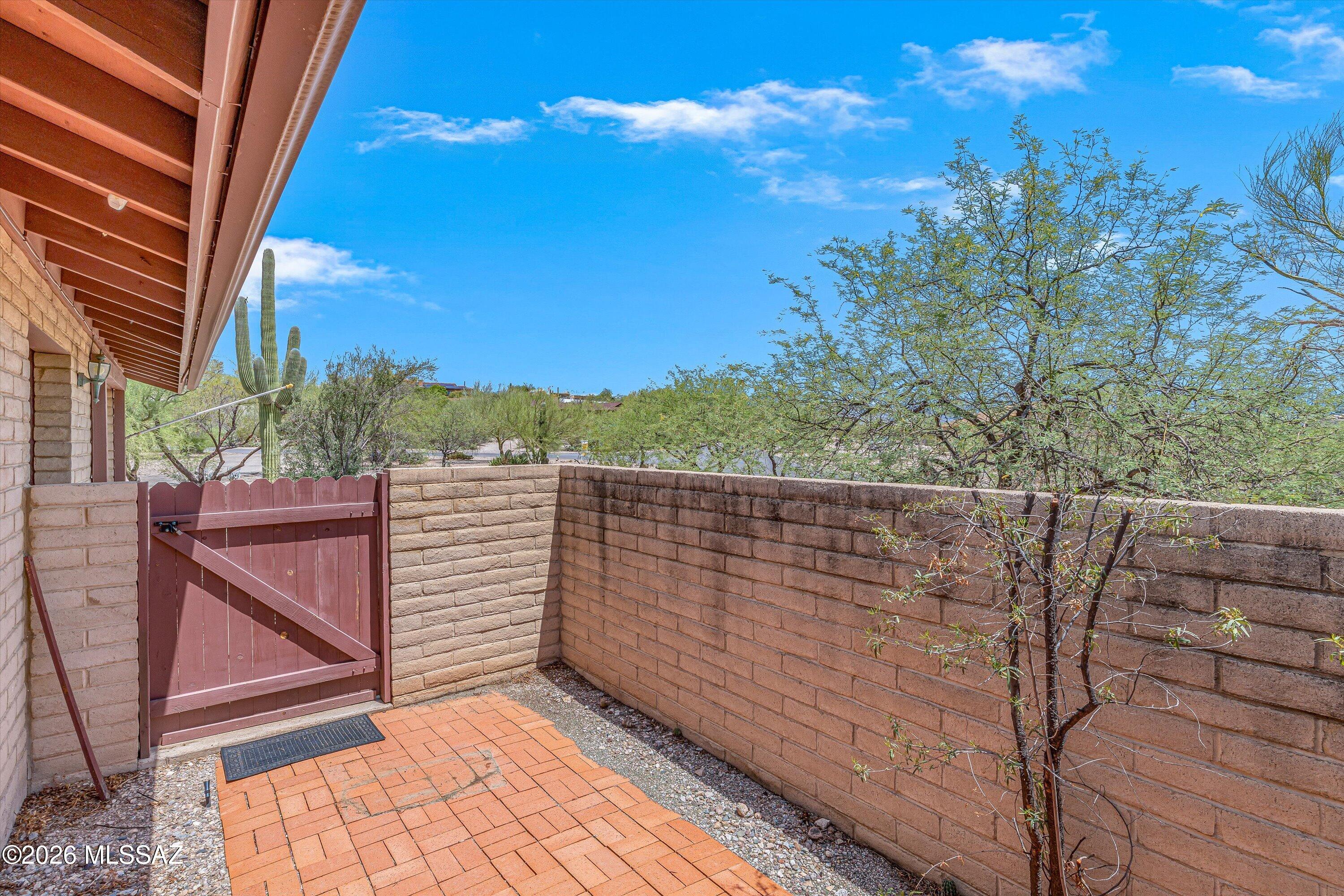Rinconada Hills  (1-115) - Residential