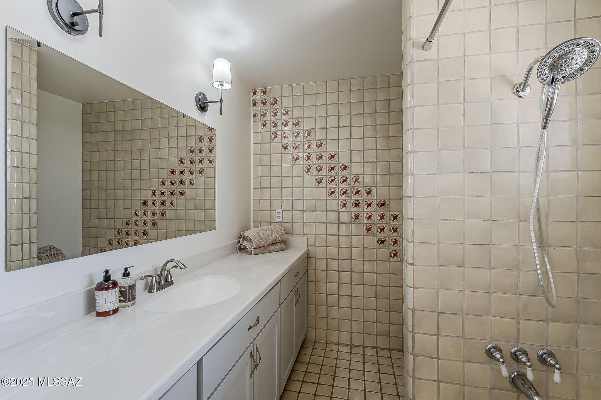 Country Club Estates NO. 1 - Residential