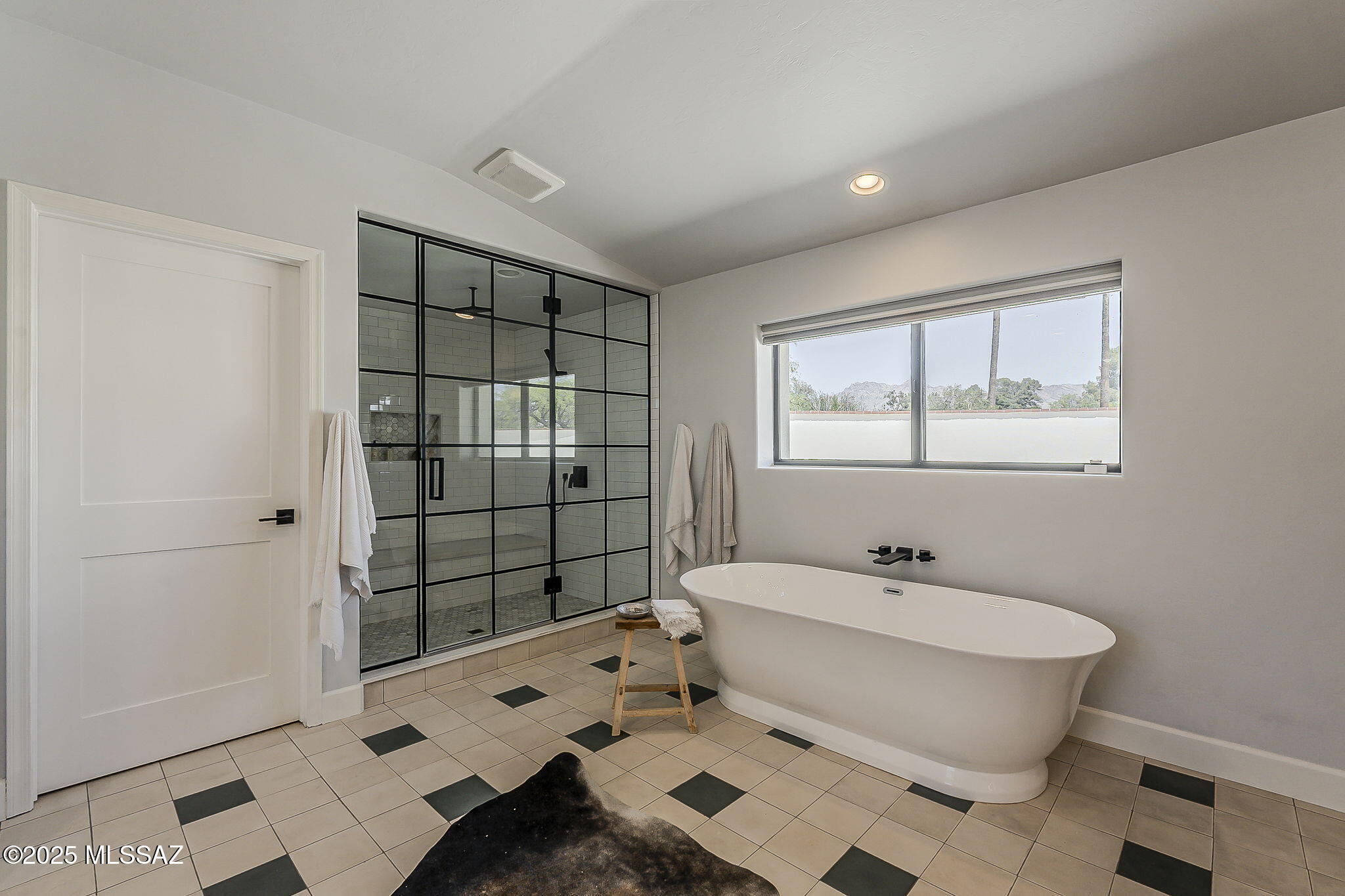 Country Club Estates NO. 1 - Residential