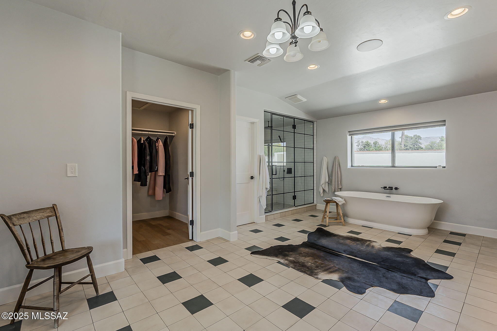 Country Club Estates NO. 1 - Residential