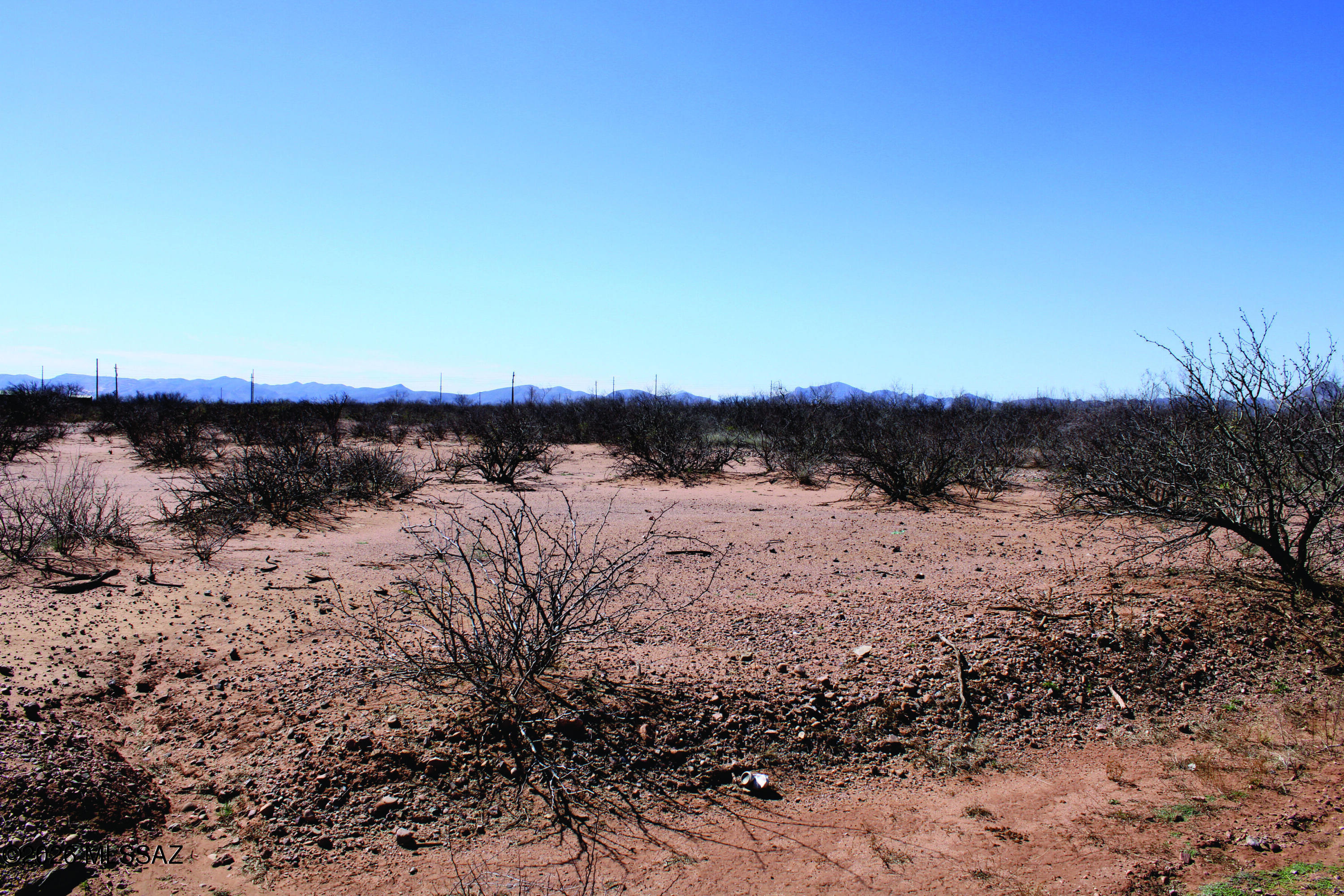 Great level property ready to build on, Close to Douglas and Bisbee for work or shopping. Short drive to Historic Tombstone or other Cochise County sites