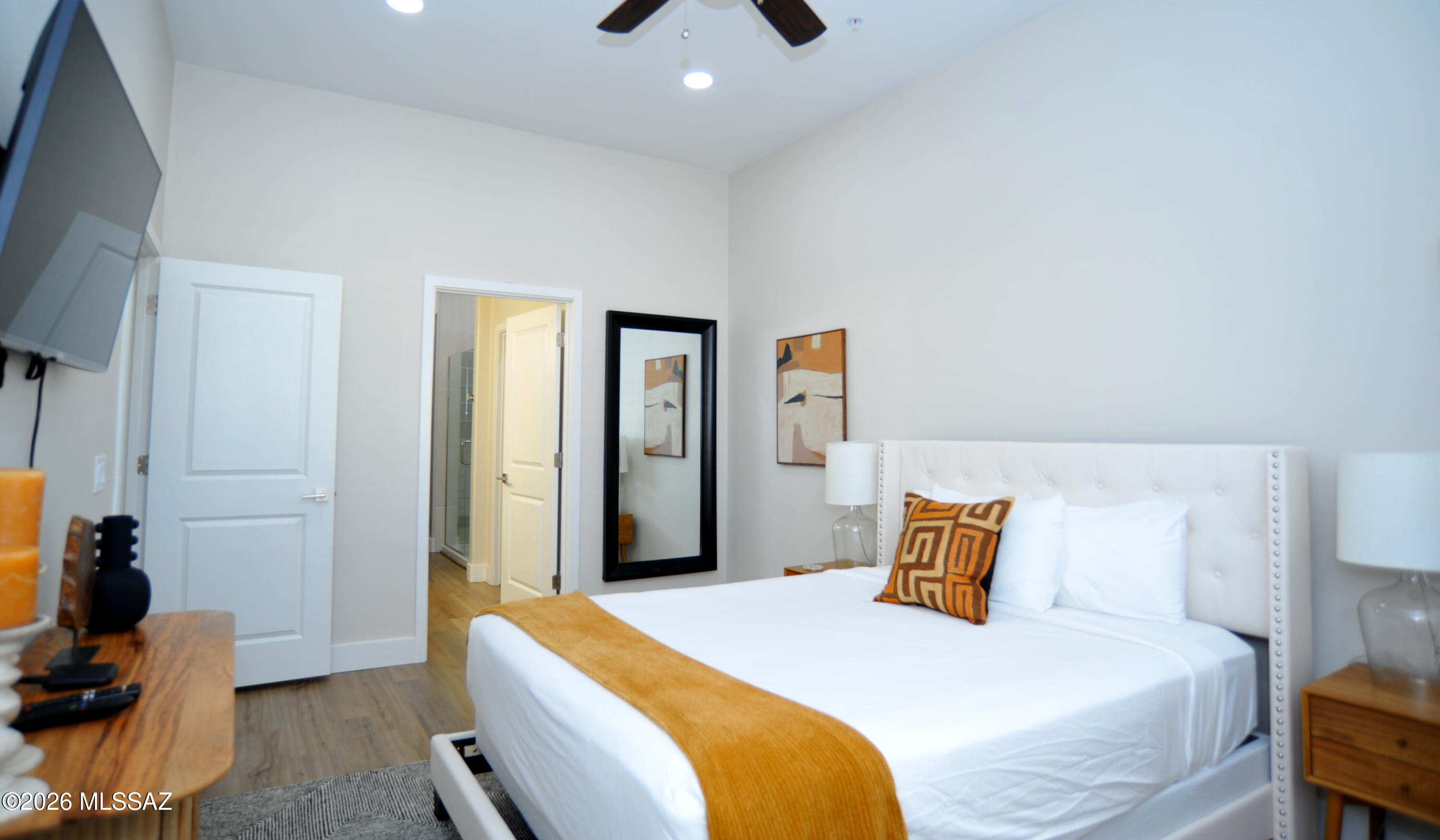 Placita Escondida Bldgs 18-20 Units 1-204 - Residential