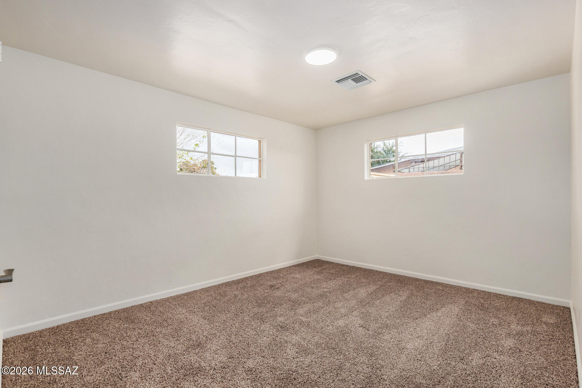 Mission Manor - Residential