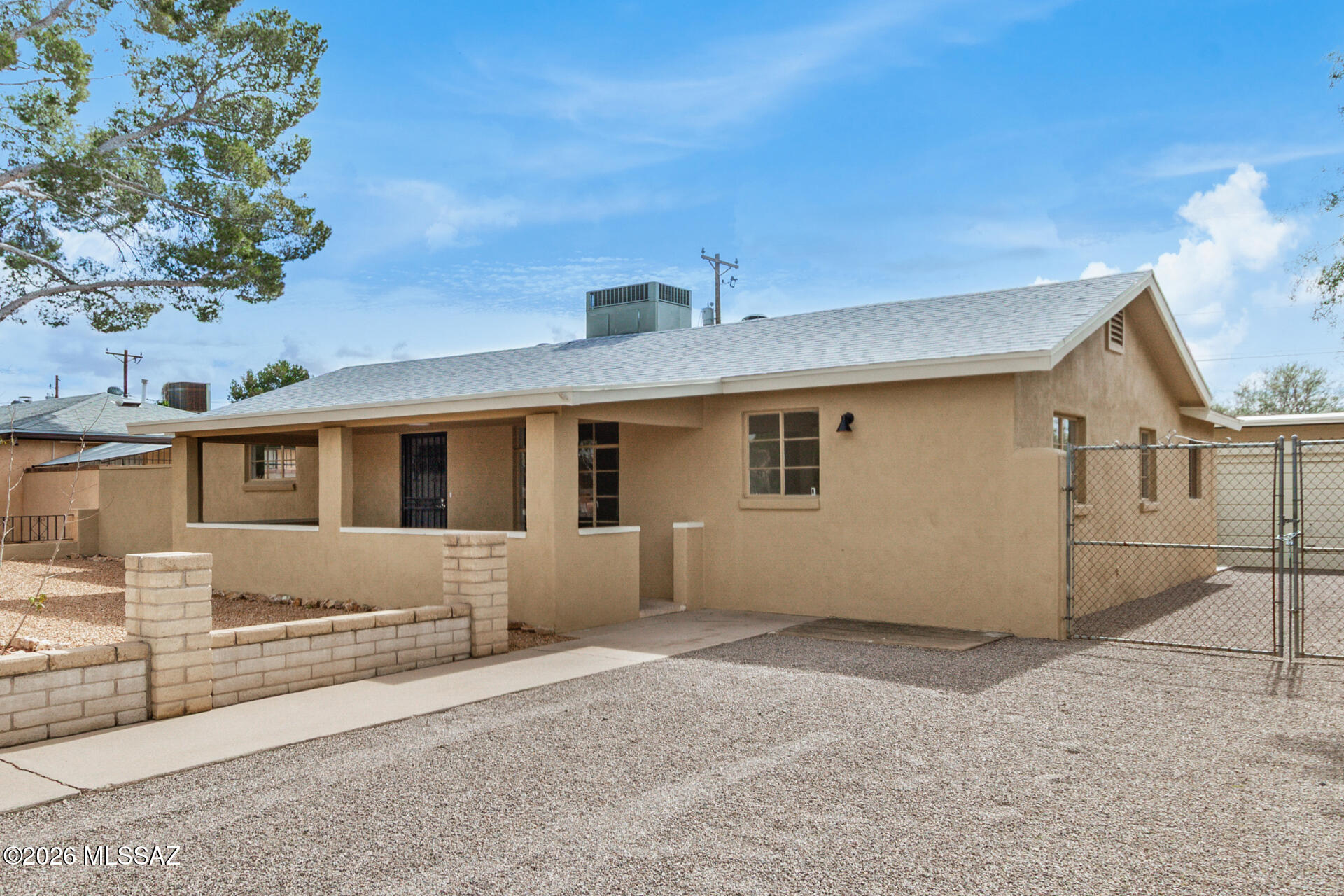 Mission Manor - Residential