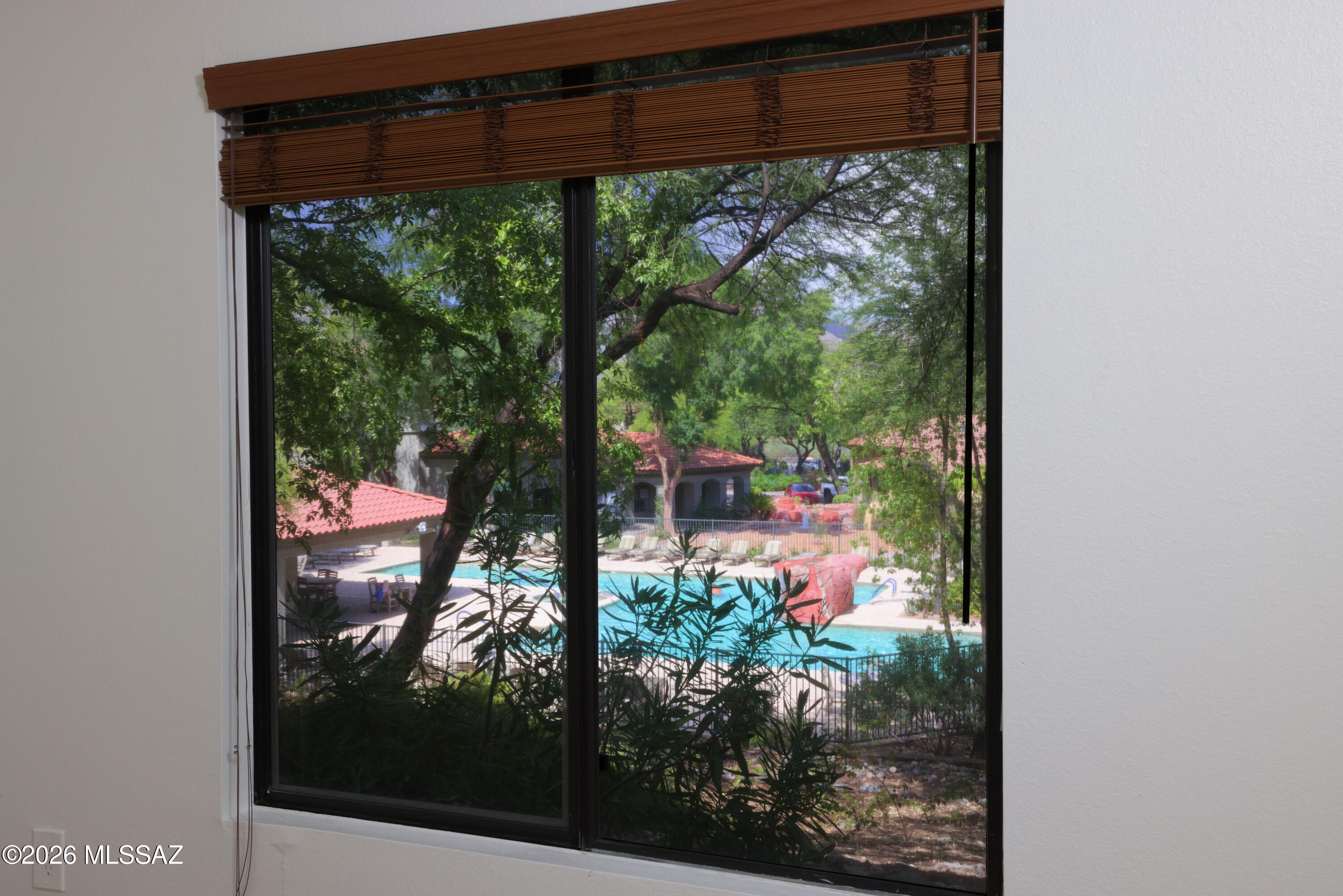 Veranda at Ventana Condominiums - Residential