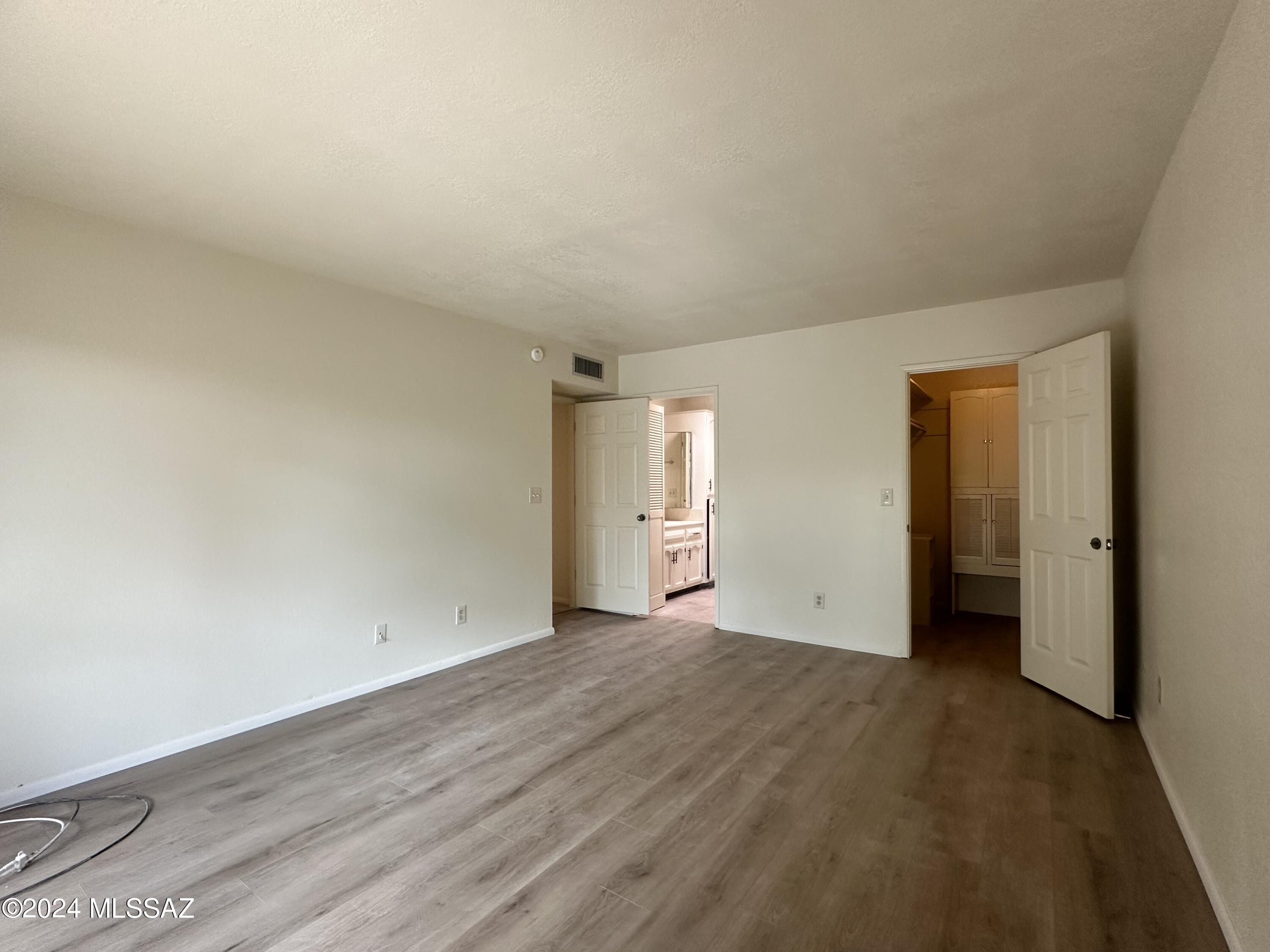 Pueblo Villas - Residential Lease
