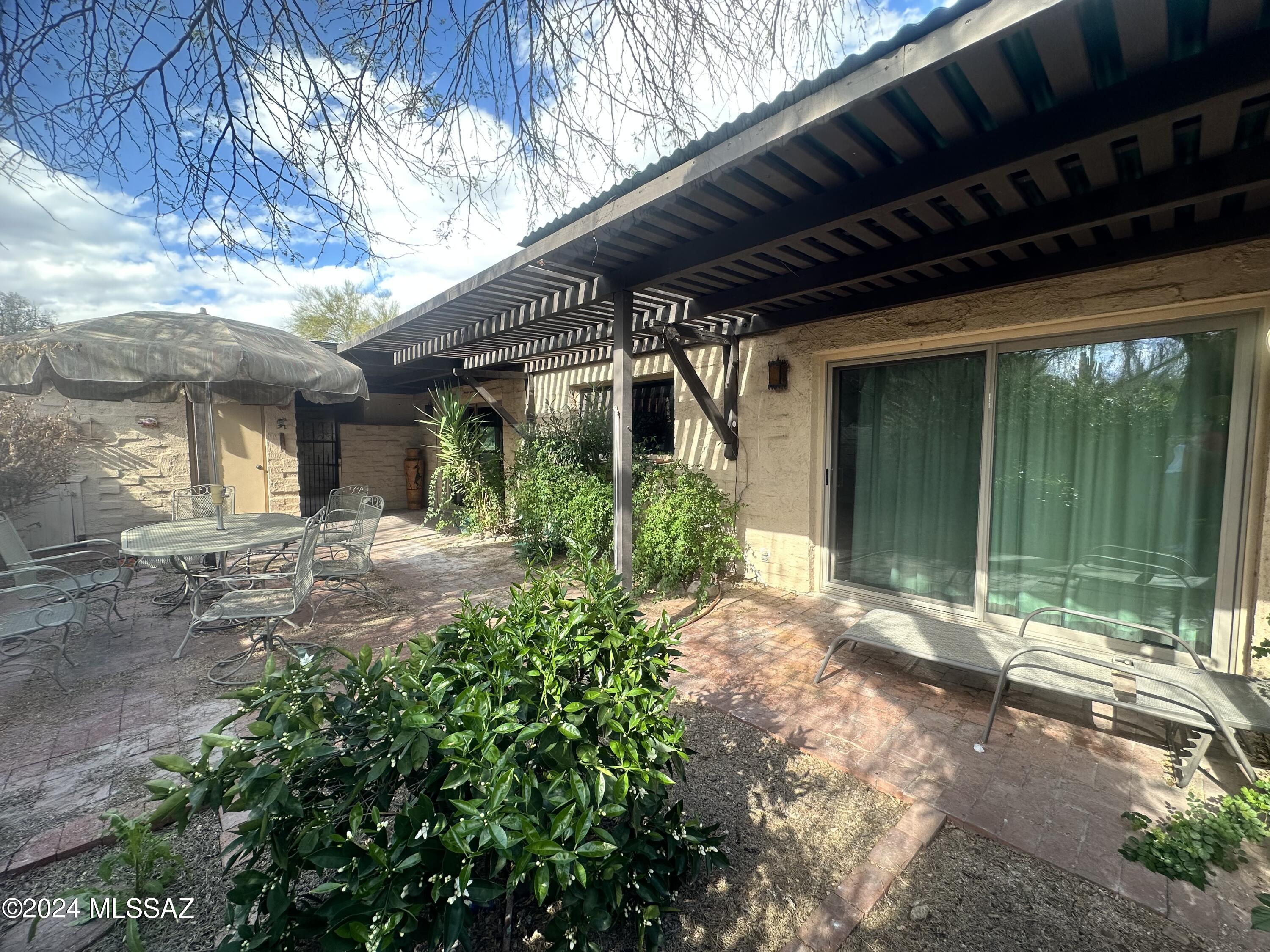 Pueblo Villas - Residential Lease