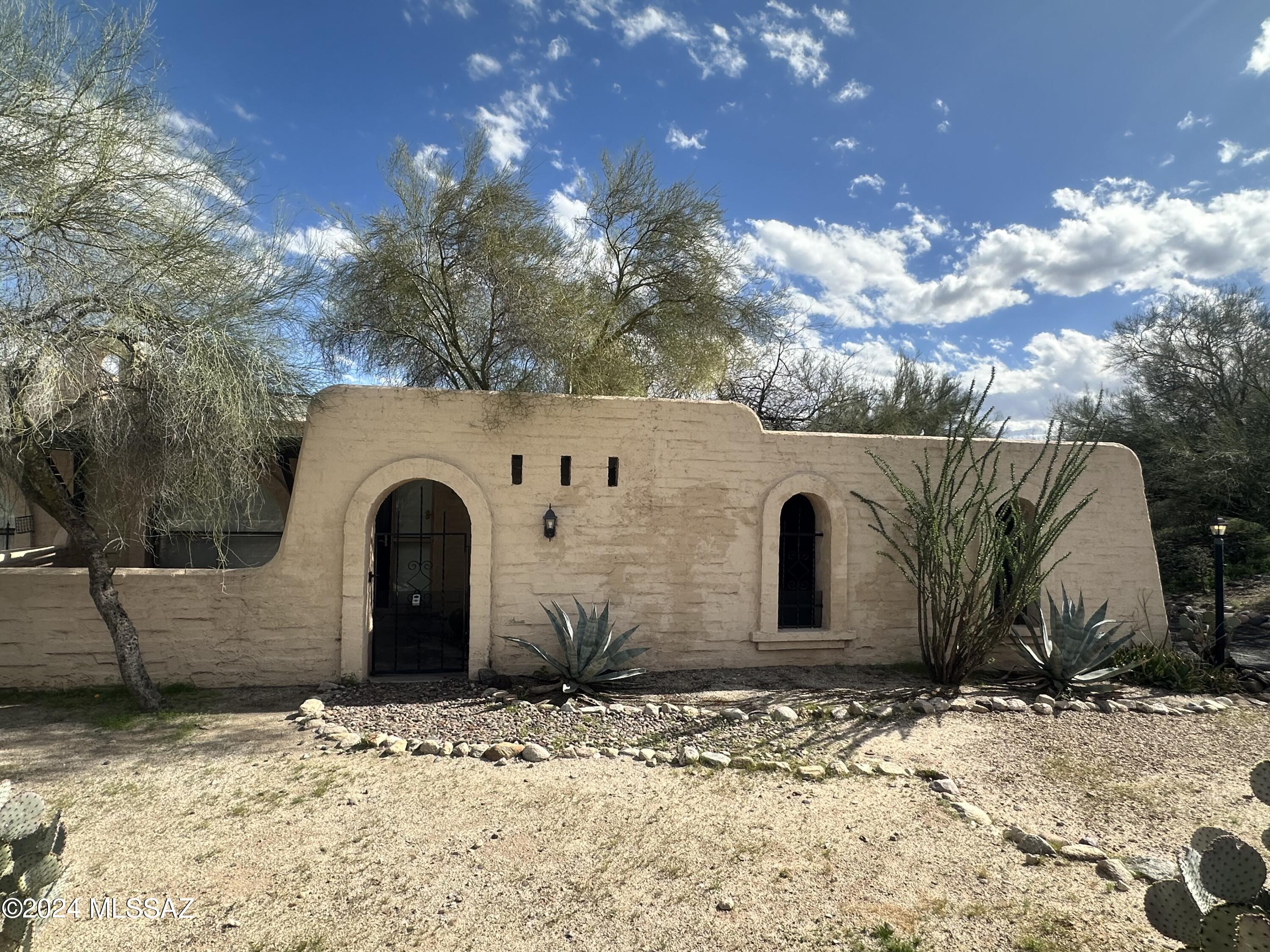 Pueblo Villas - Residential Lease