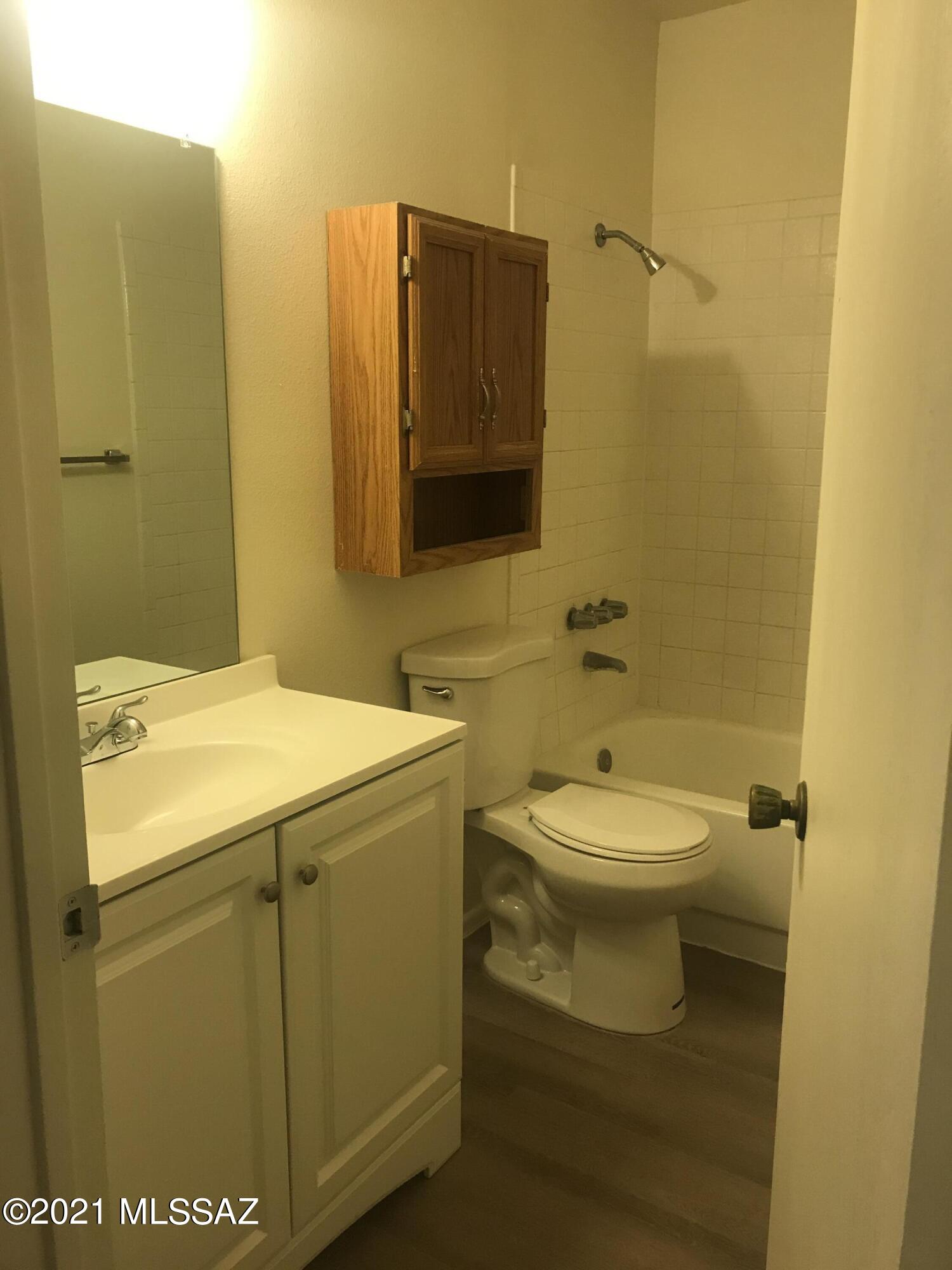 North Mountain Est. Condos - Residential Lease