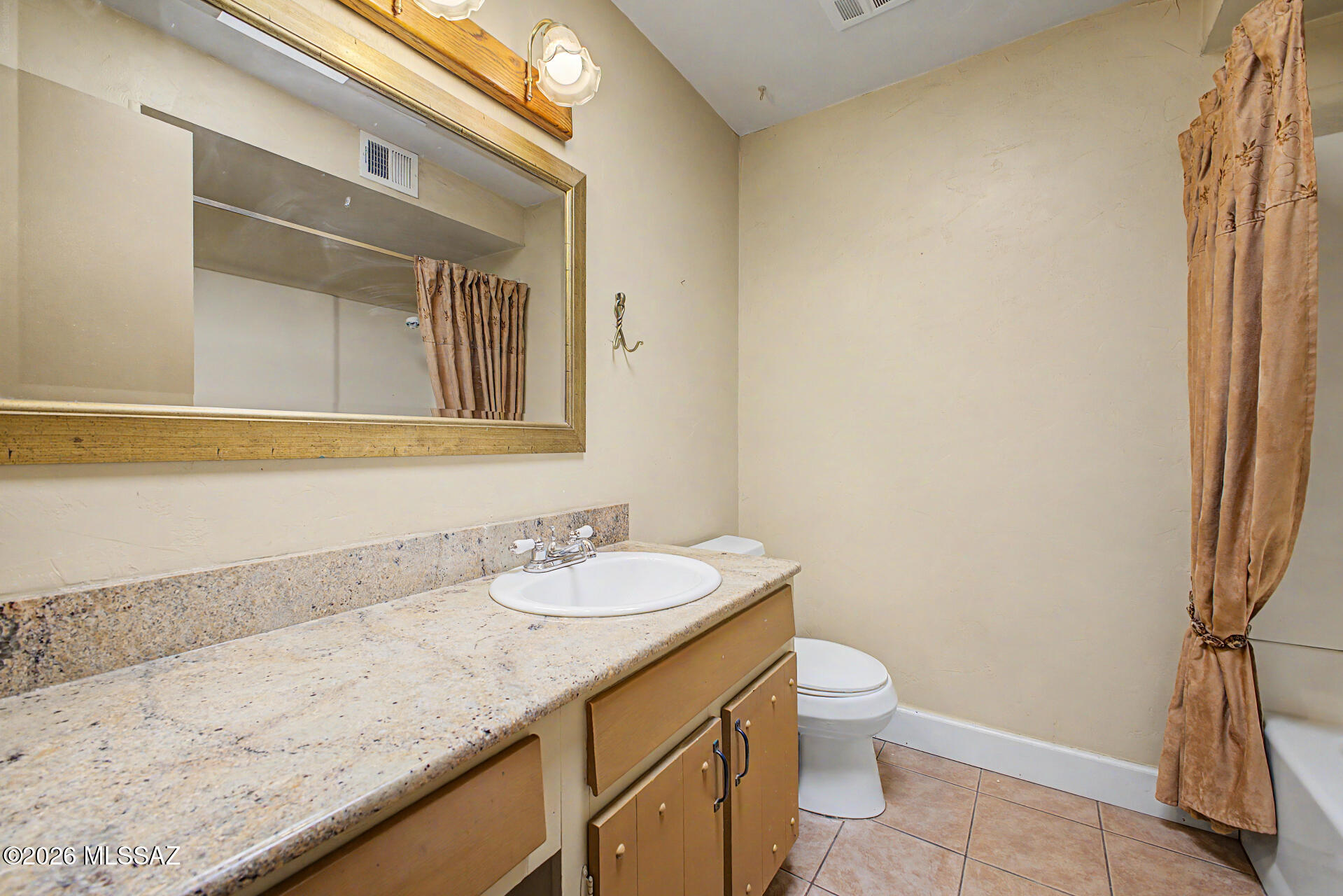 Eastern Hills (16-36) BLK 6 - Residential
