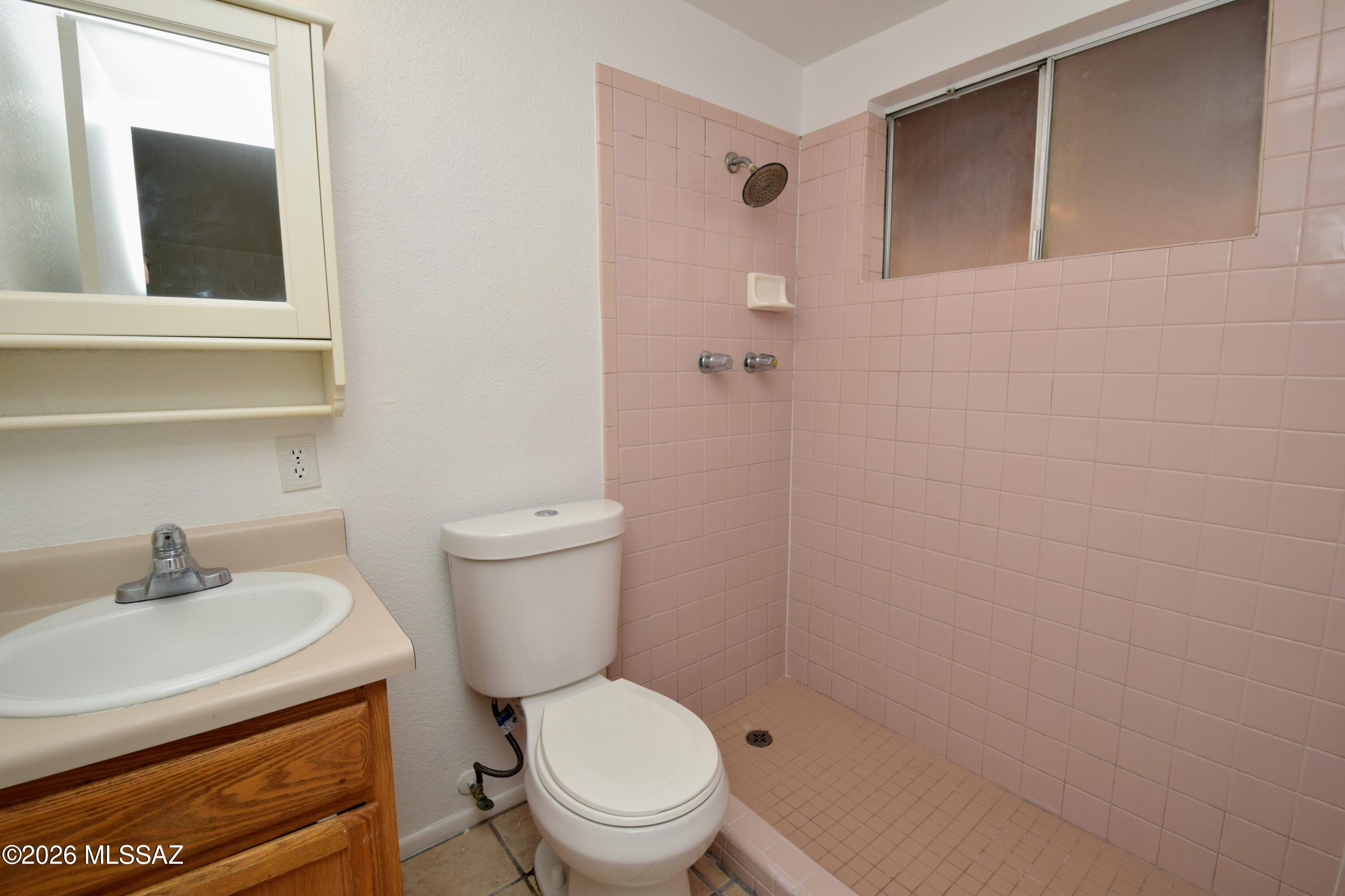 Vista Del Prado (1-274) - Residential Lease