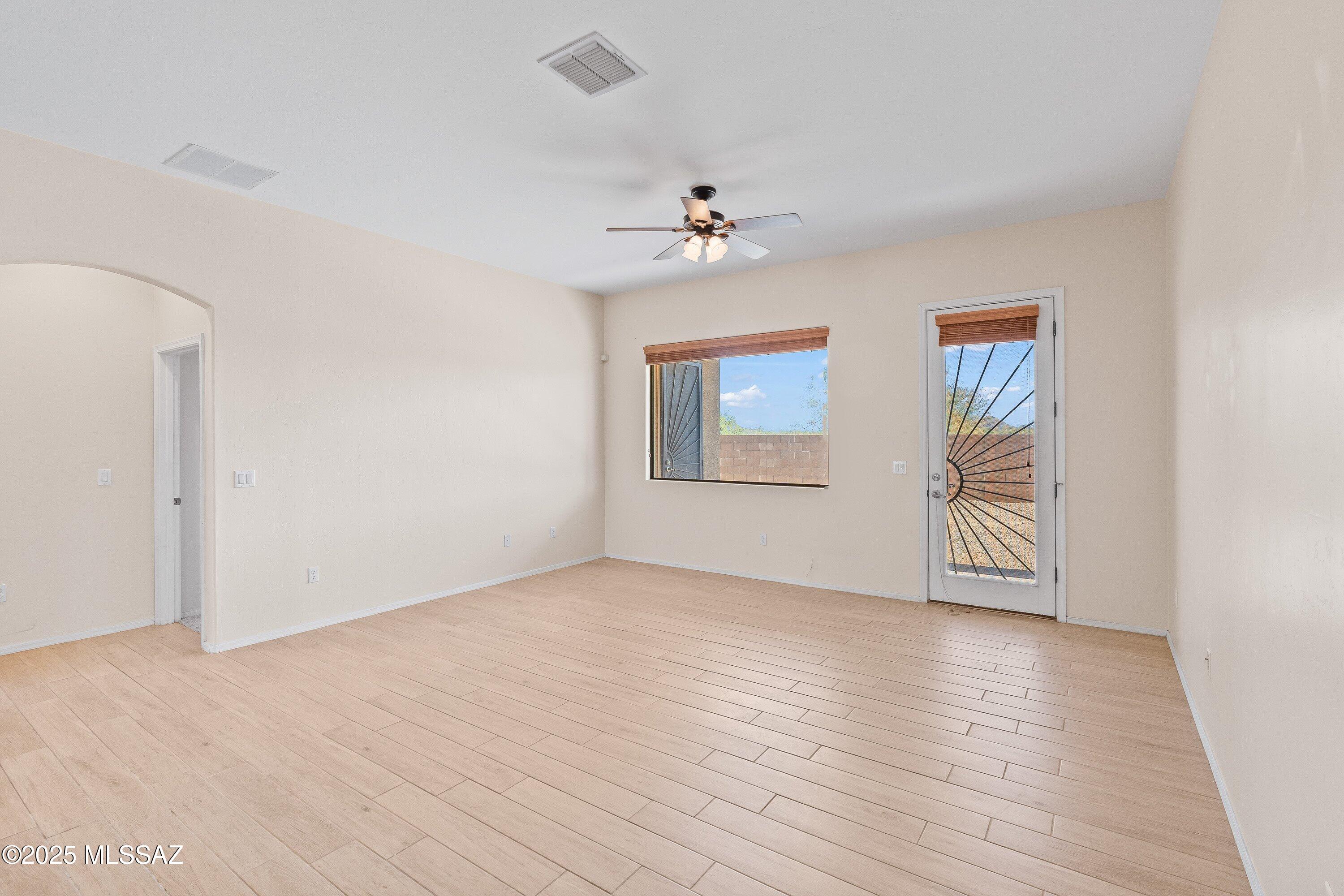 Star Valley Blk. 10 (1-228) - Residential