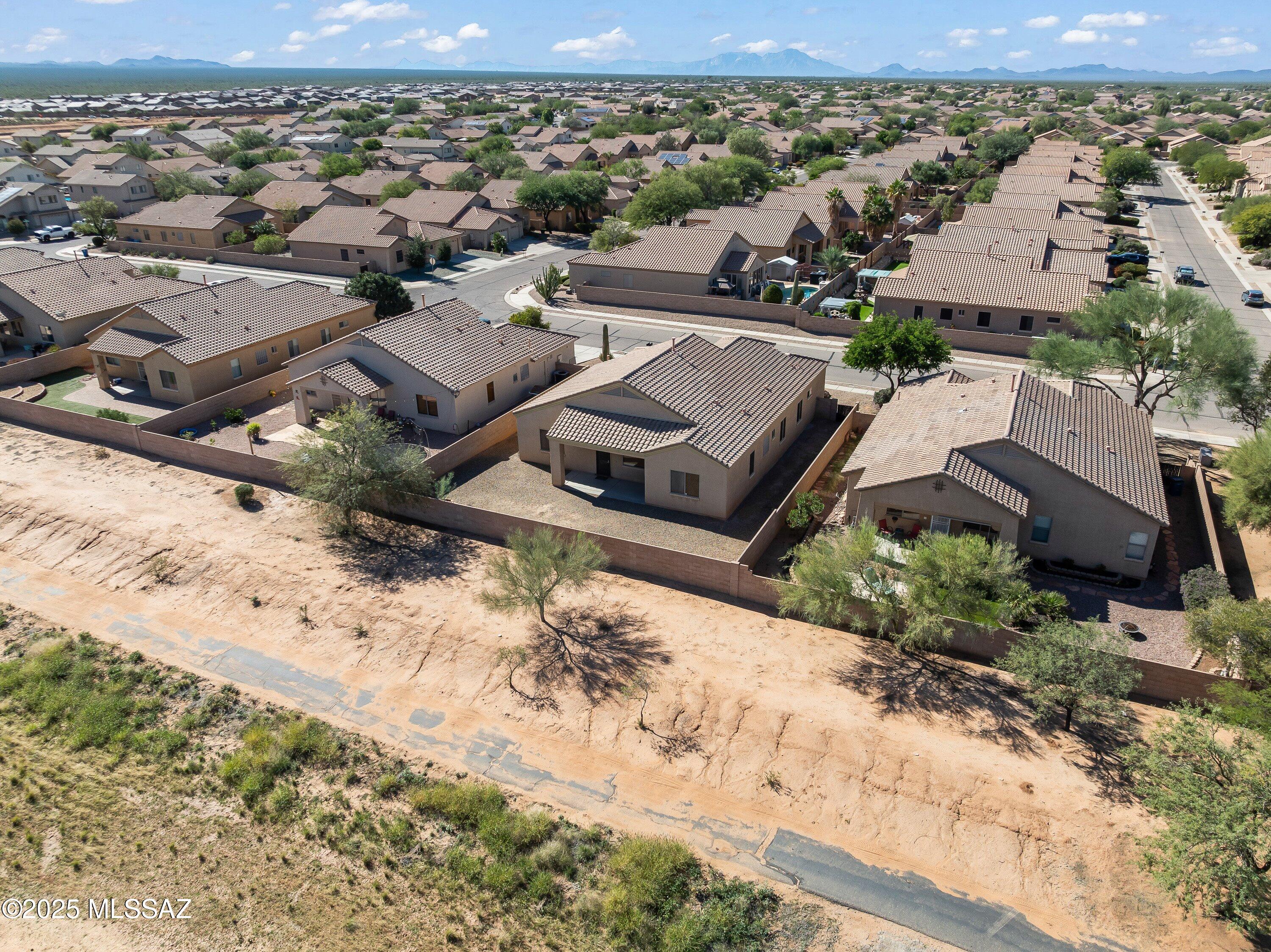 Star Valley Blk. 10 (1-228) - Residential
