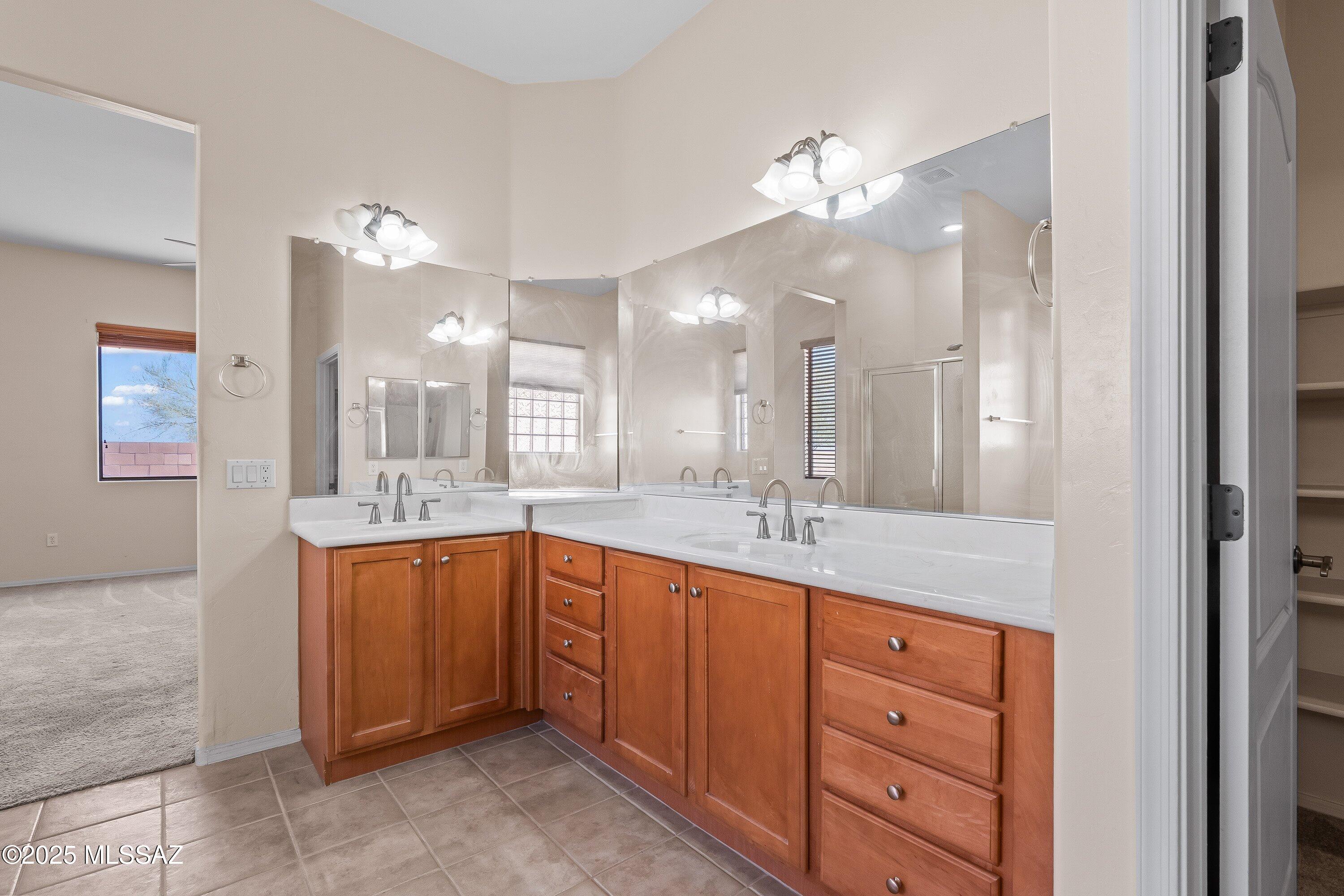 Star Valley Blk. 10 (1-228) - Residential