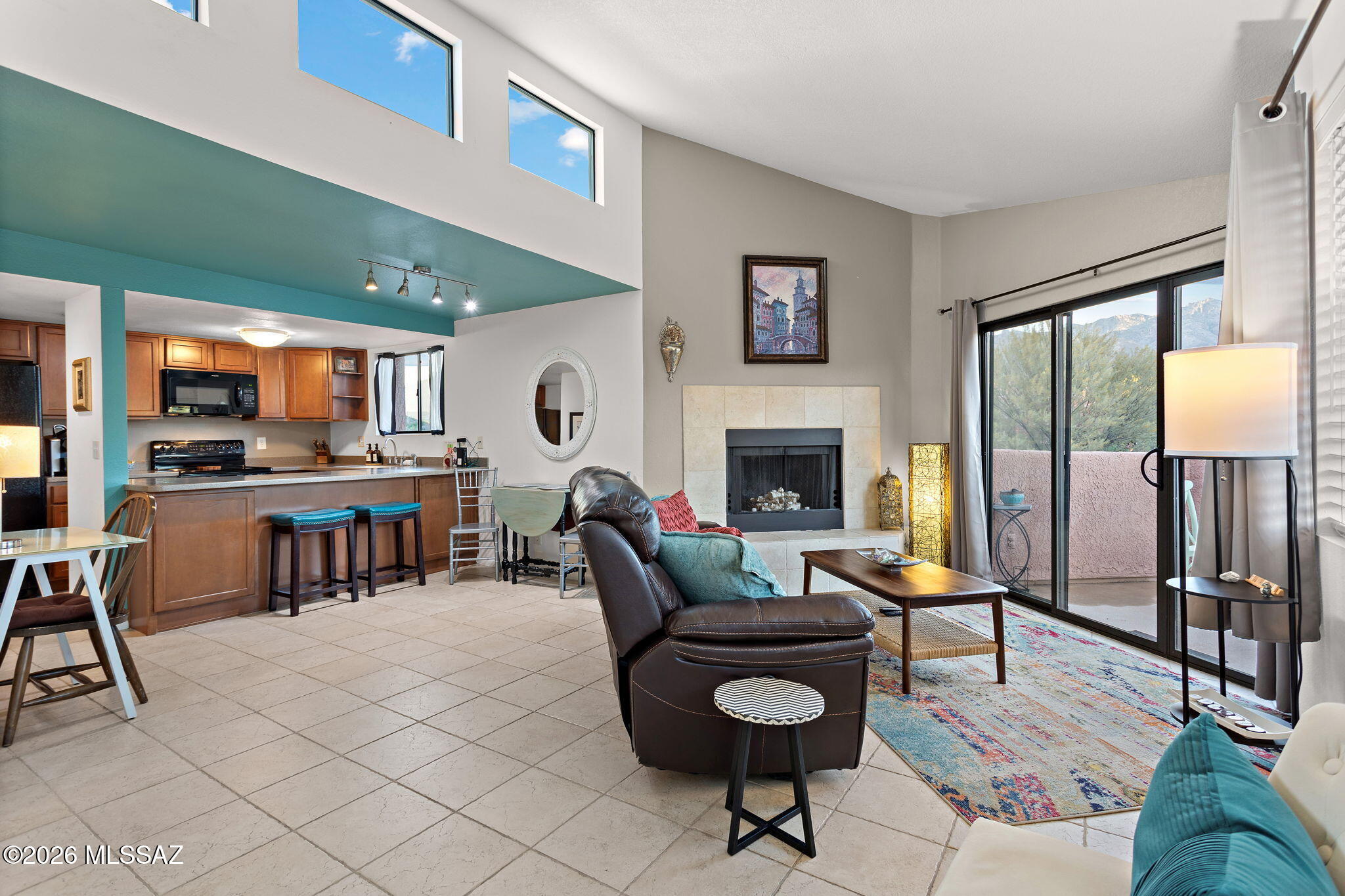 Ventana Vista Condominiums - Residential
