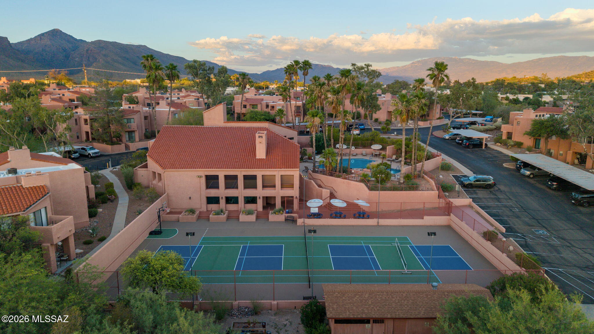Ventana Vista Condominiums - Residential