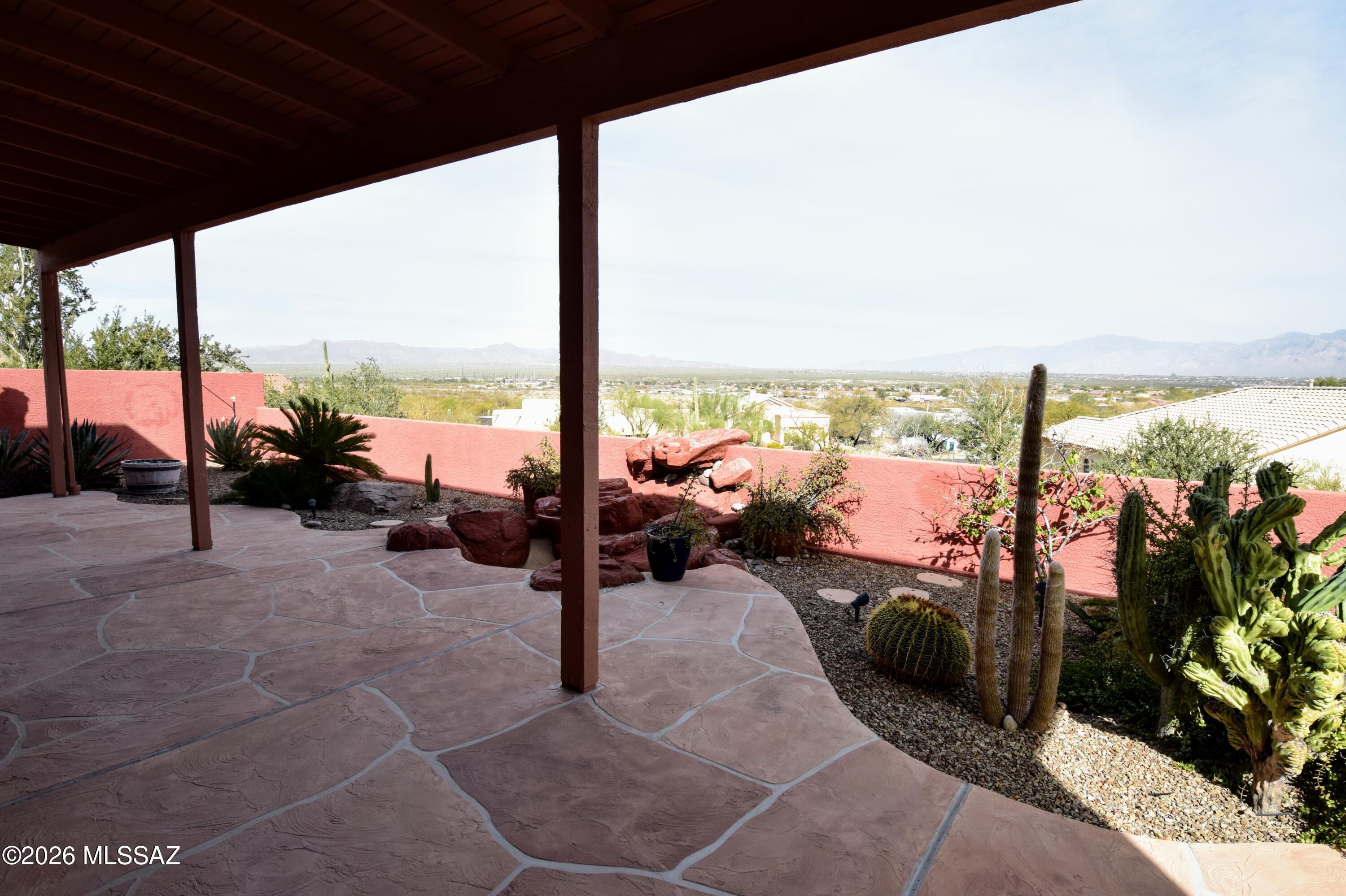 Los Morteros Est. (1-32) - Residential Lease