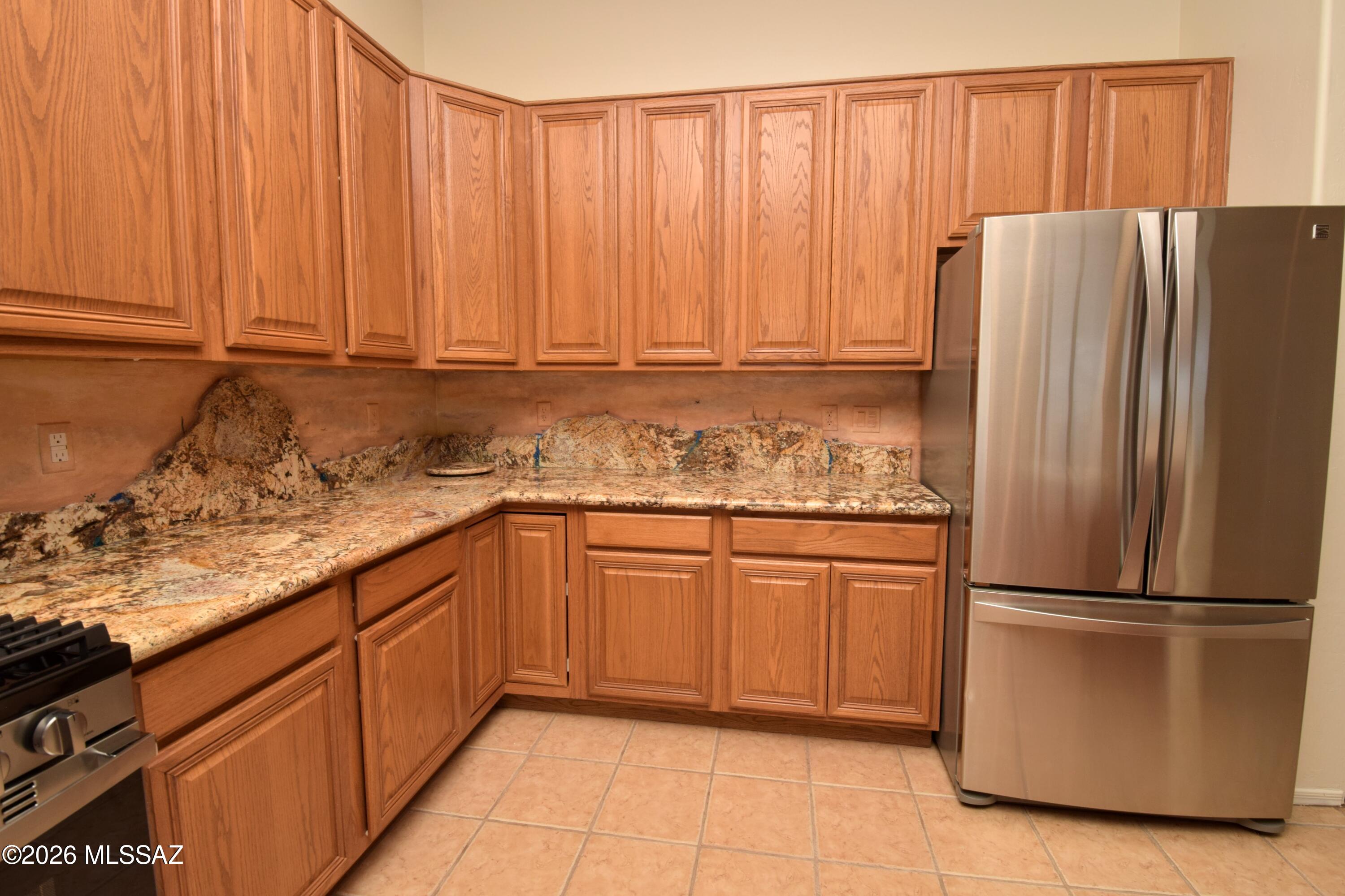Los Morteros Est. (1-32) - Residential Lease