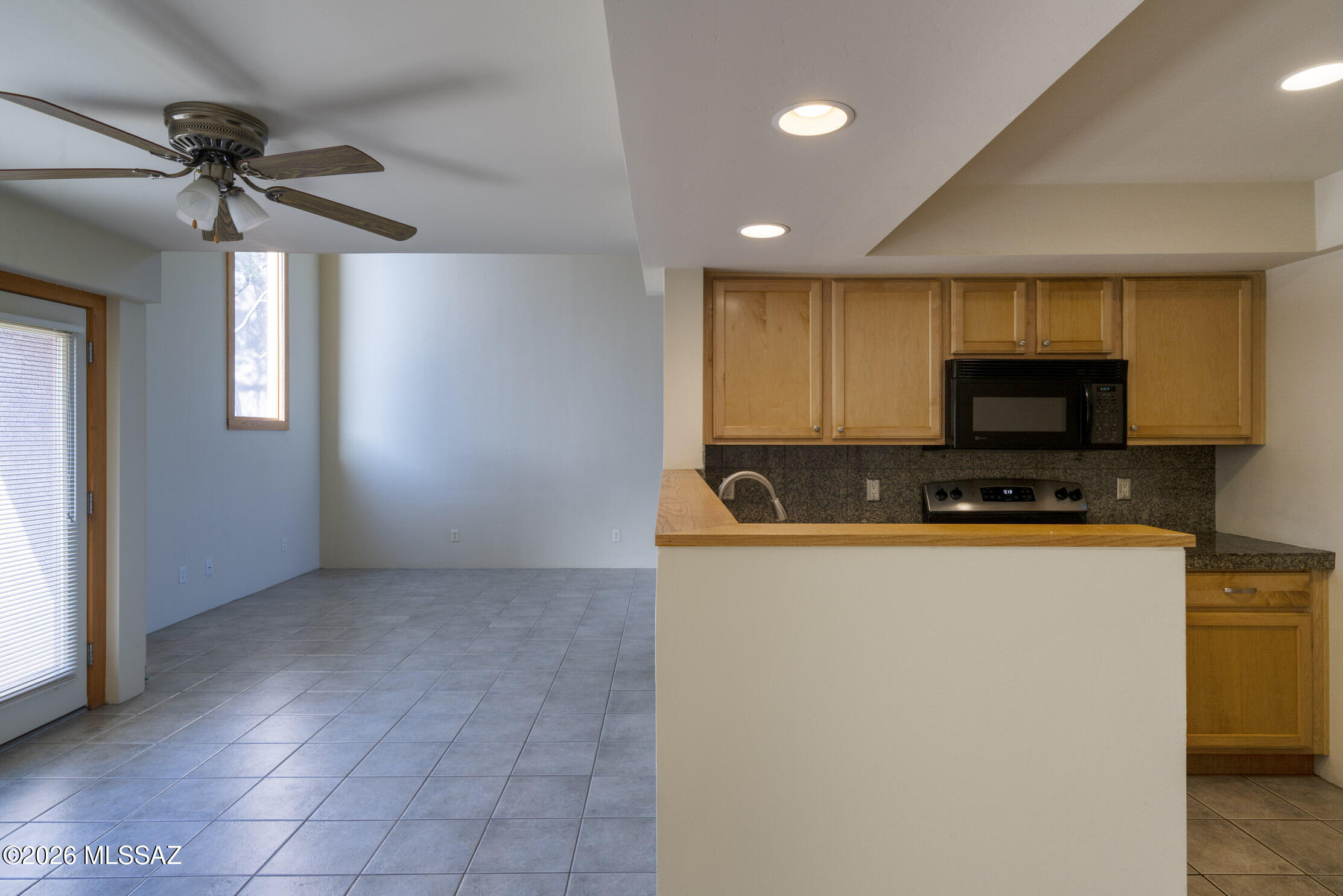 Country Club At The River (1-32) - Residential