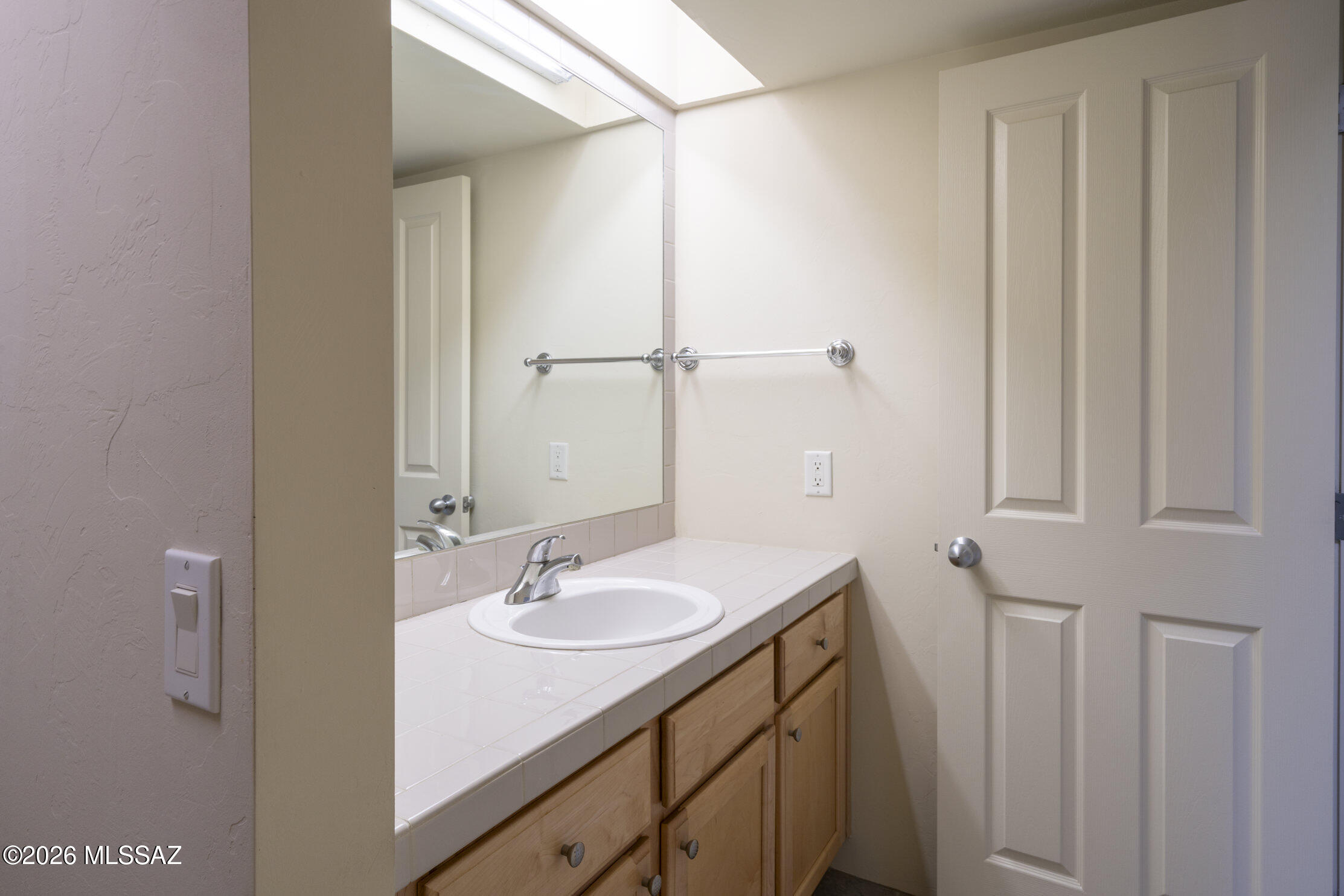 Country Club At The River (1-32) - Residential