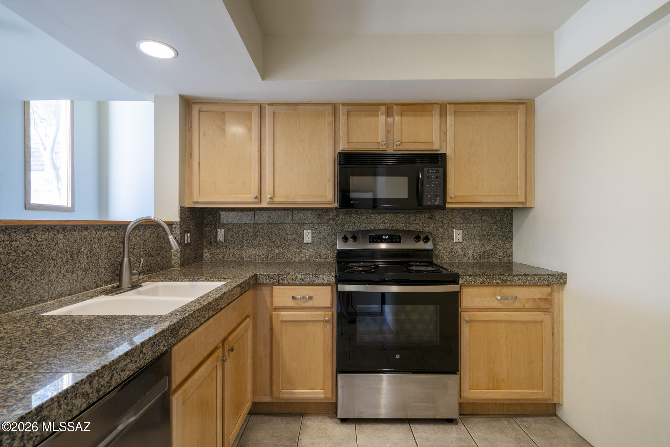 Country Club At The River (1-32) - Residential