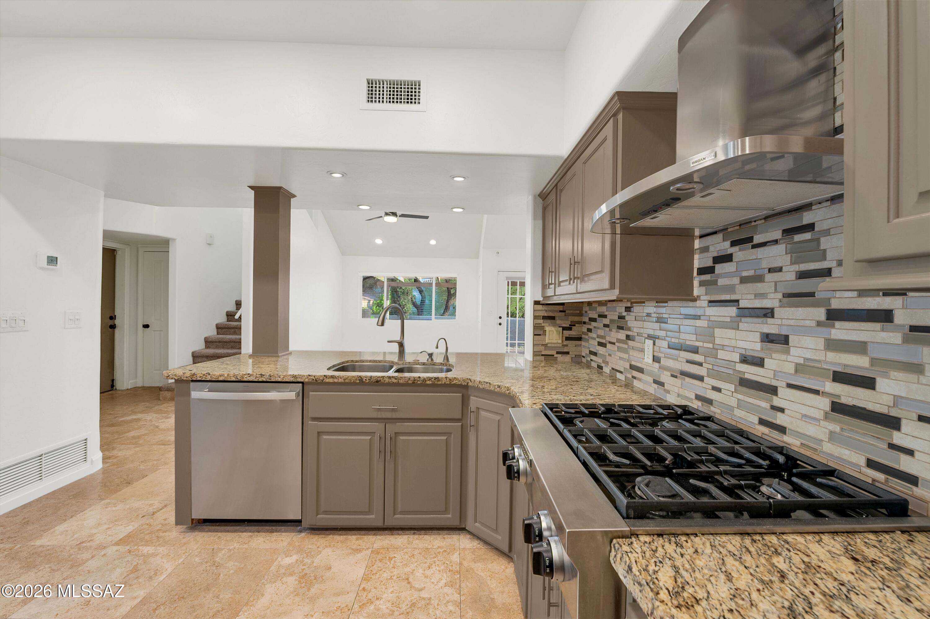 Skyline Villas #3 (1-4) - Residential