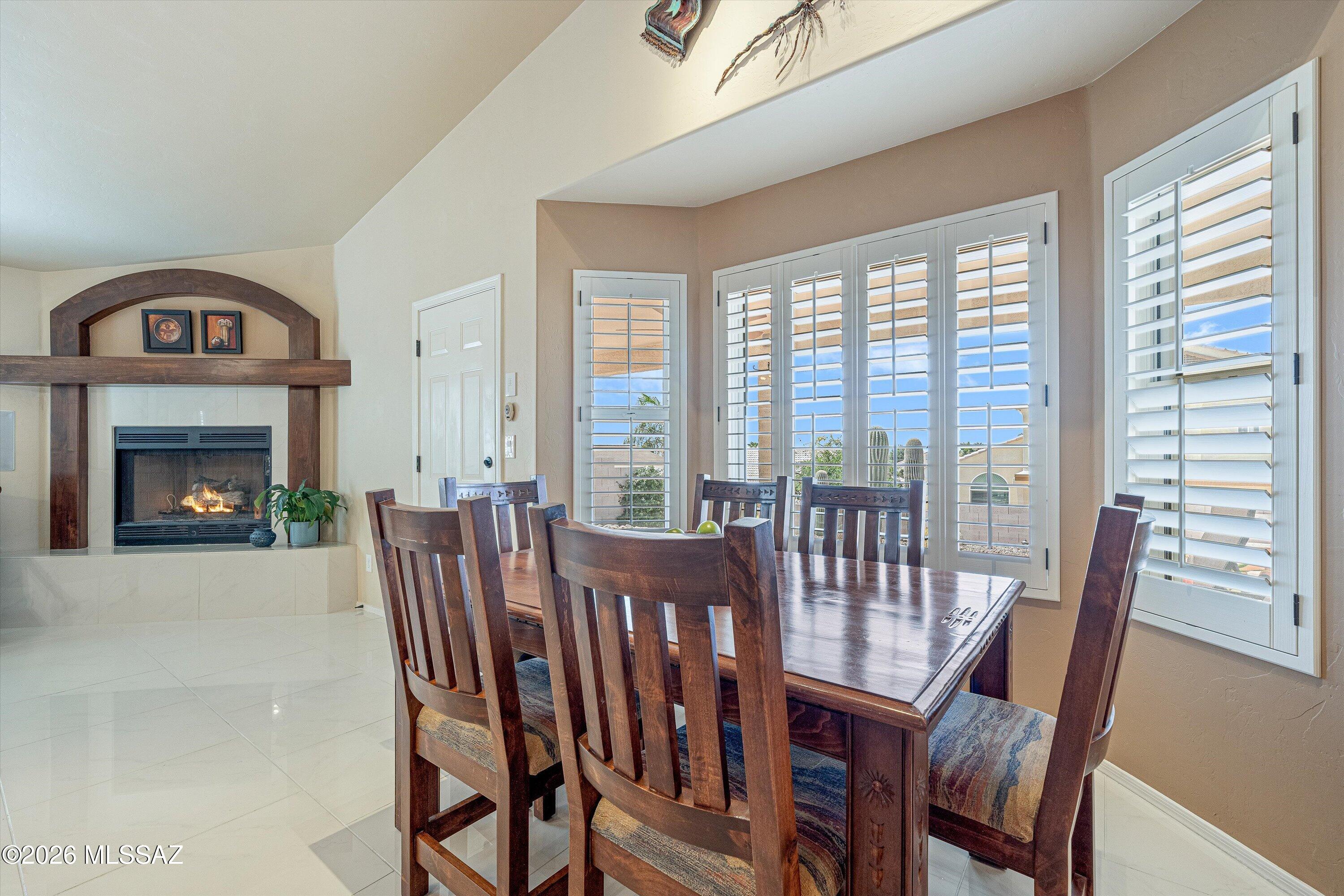 Thornydale Terrace(1-104) - Residential