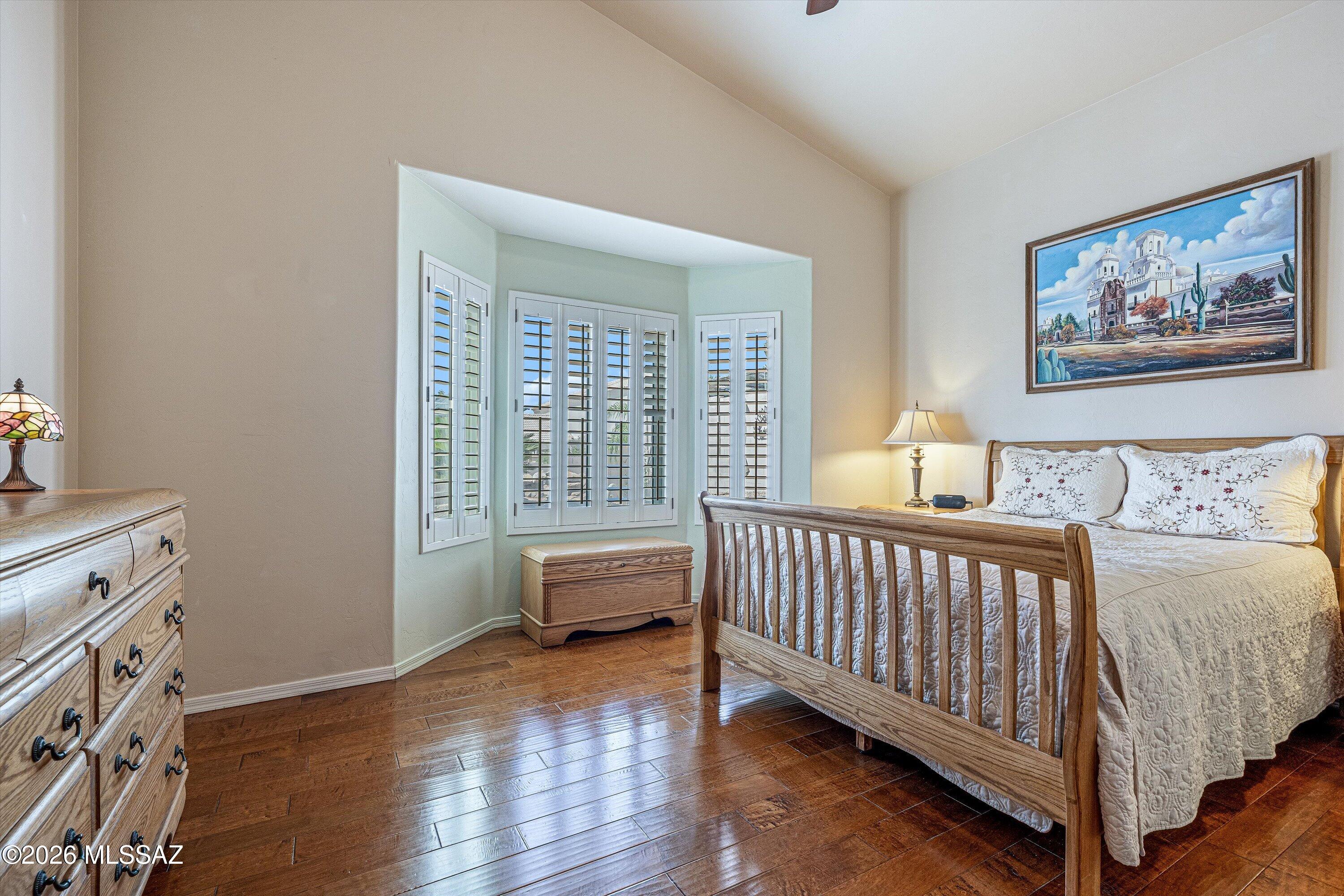 Thornydale Terrace(1-104) - Residential