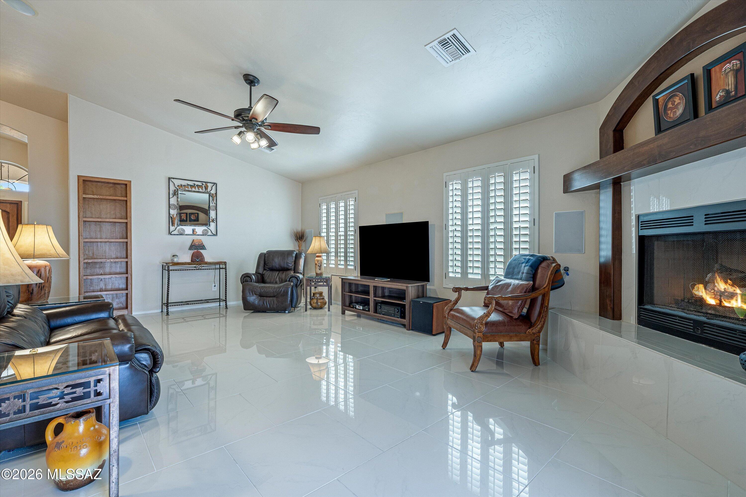 Thornydale Terrace(1-104) - Residential