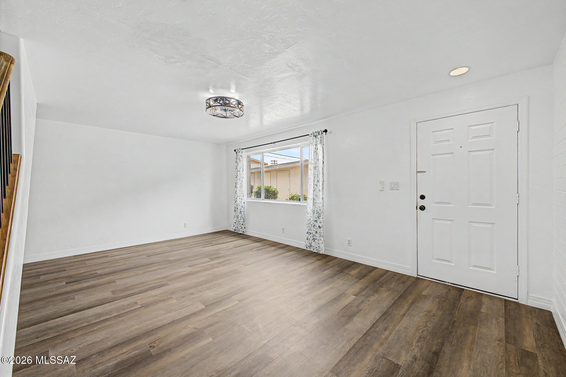 Villa Venice Condos - Residential