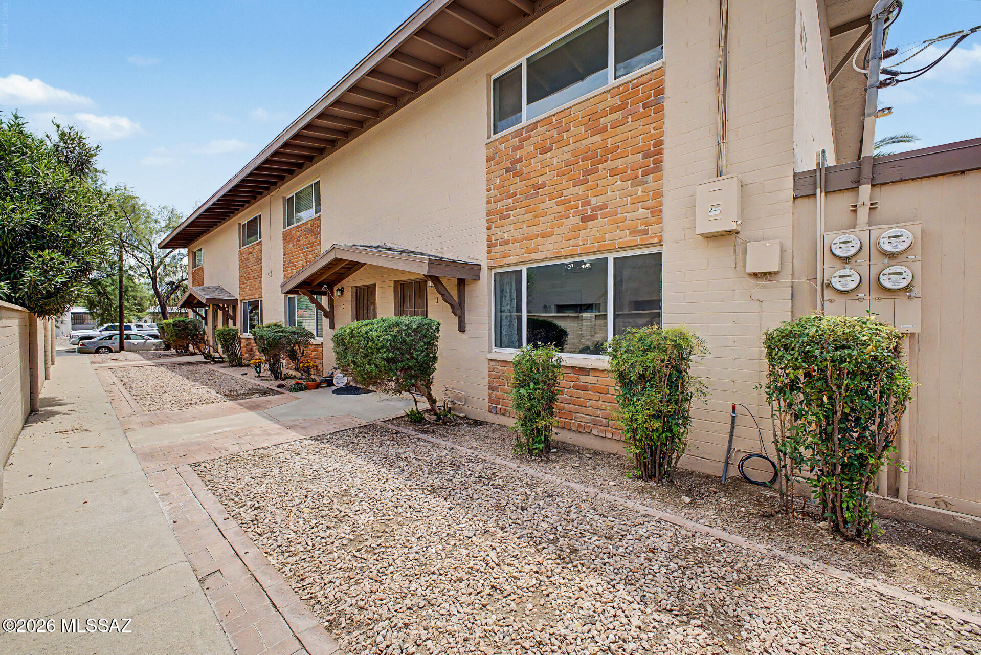 Villa Venice Condos - Residential