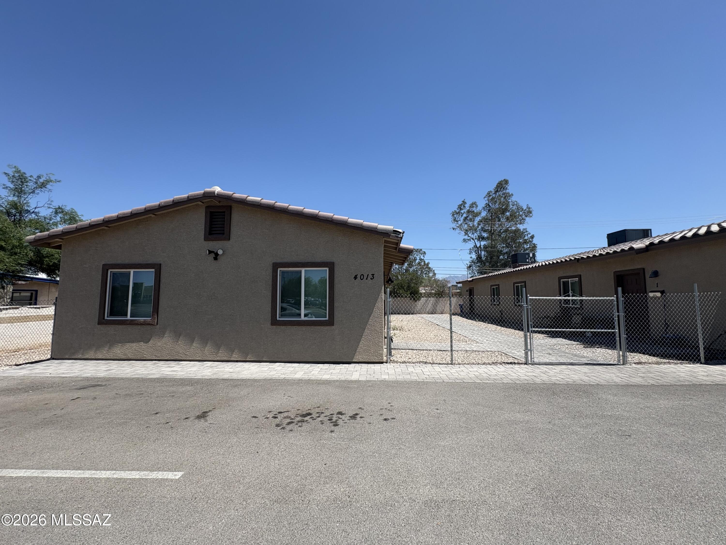 Alvernon Addition - Residential Lease