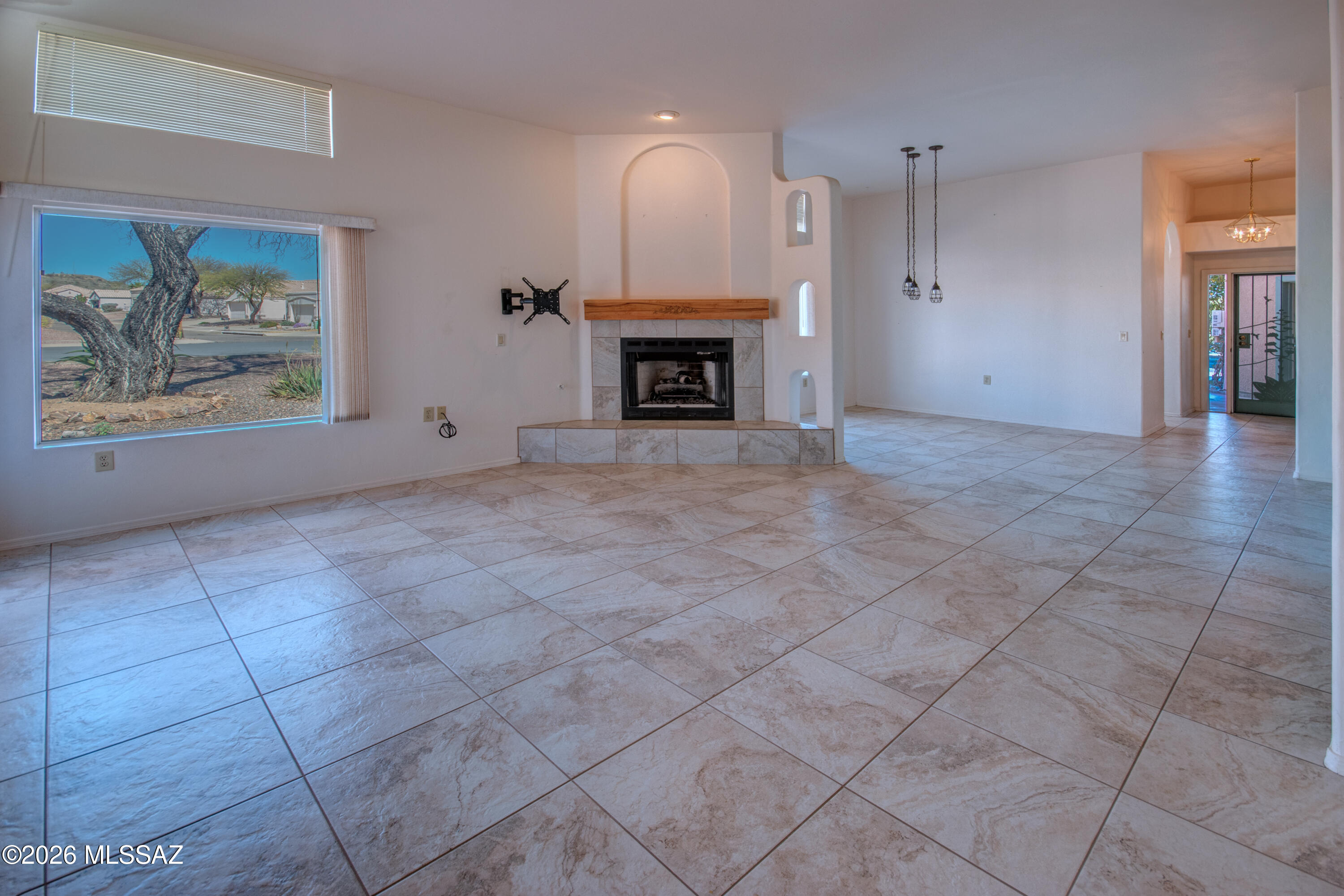 Colonia De Los Alamos - Springpointe - Residential