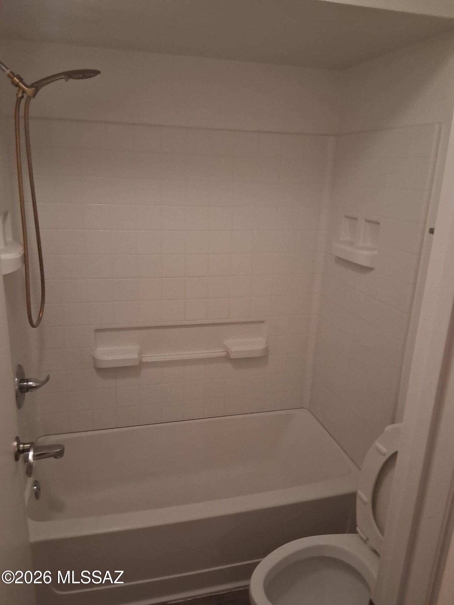 Langley Gardens Condominiums - Residential Lease