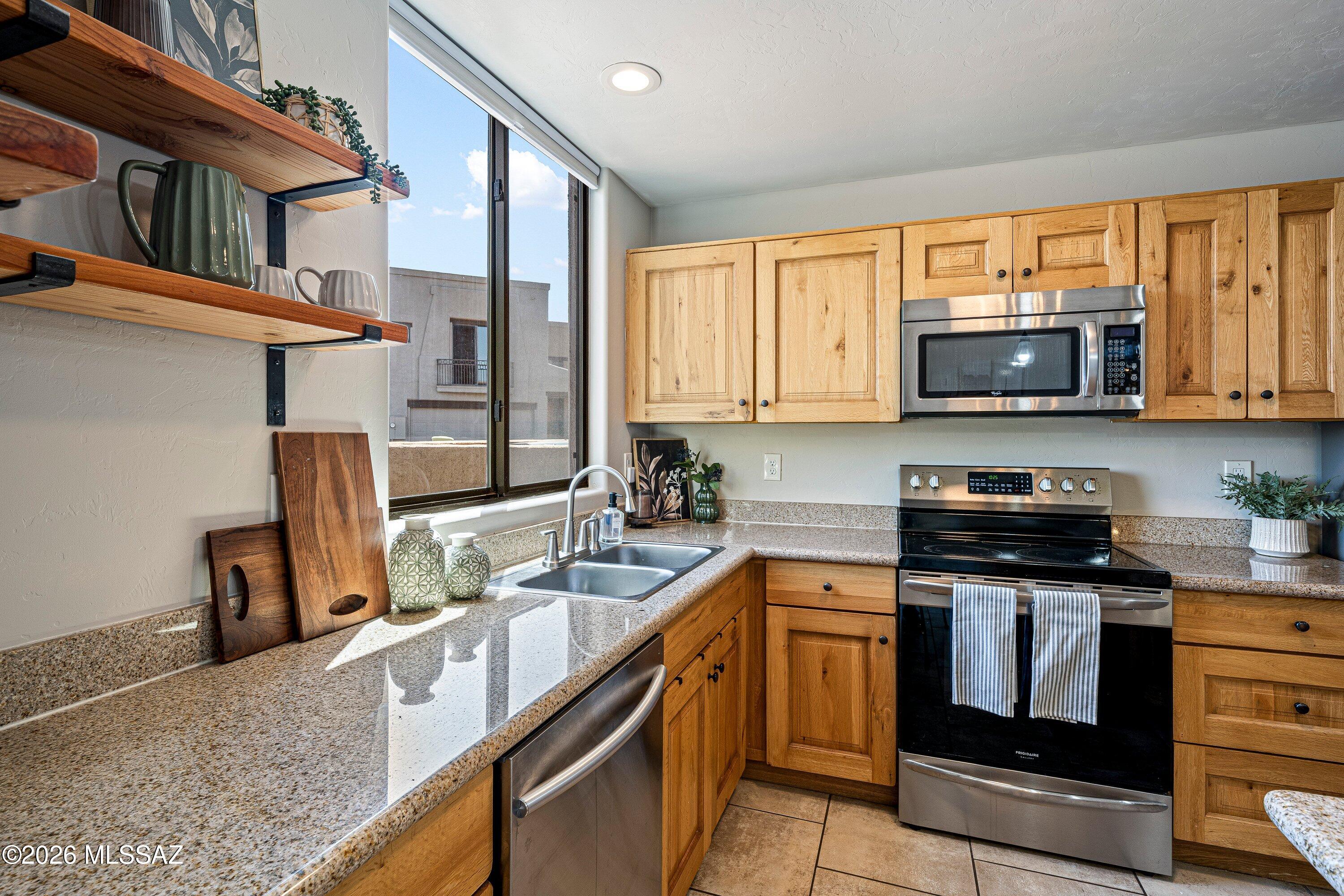 Crown Of Tucson Townhouses (1-96) - Residential