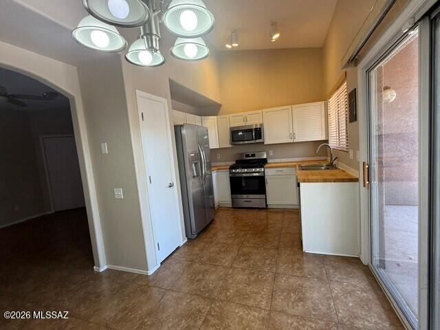 Continental Ranch Parcel 12B (1-69, 71-146) - Residential Lease