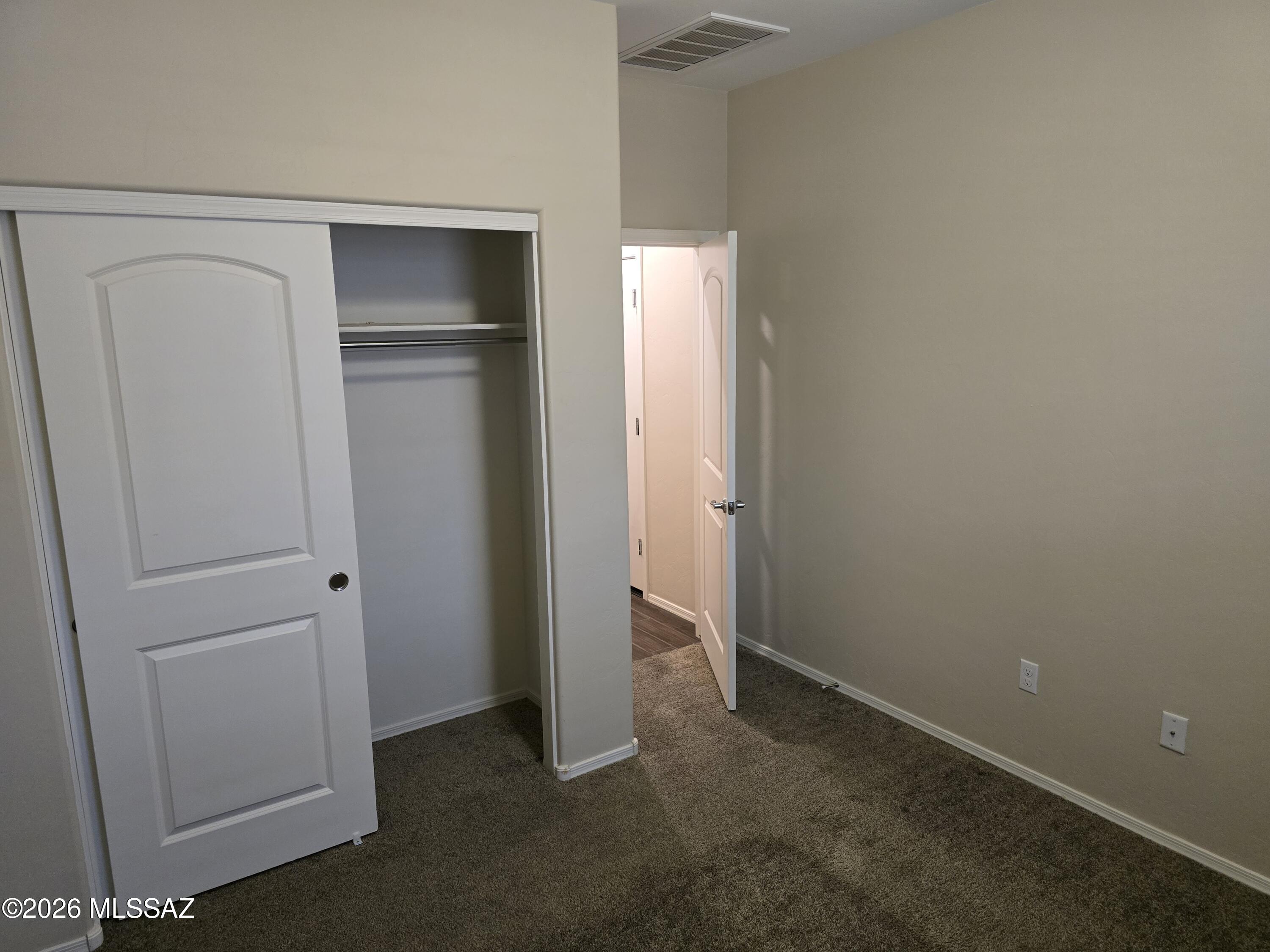 Desert Point 2 - Residential Lease