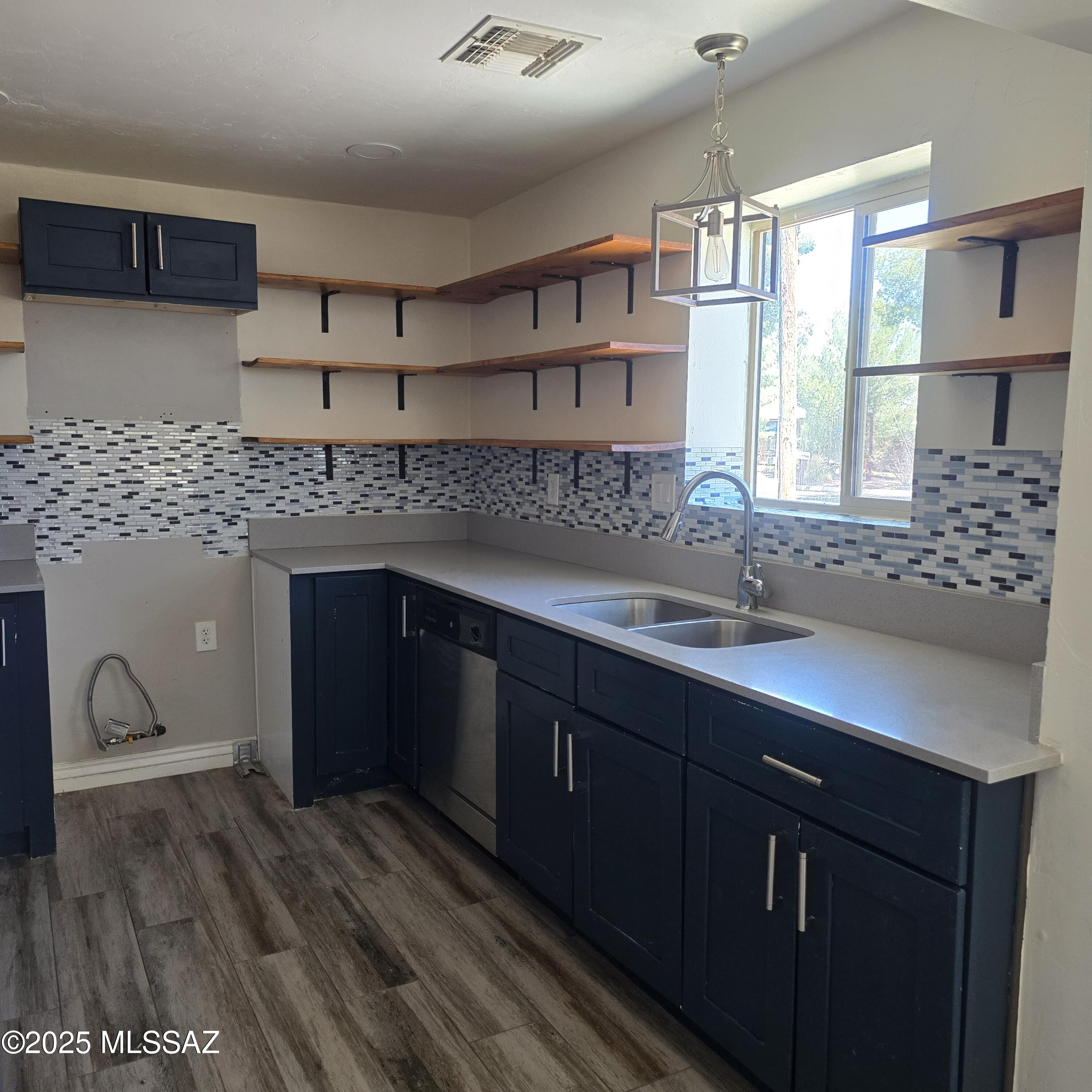 Mountain View Acre Farms - Residential