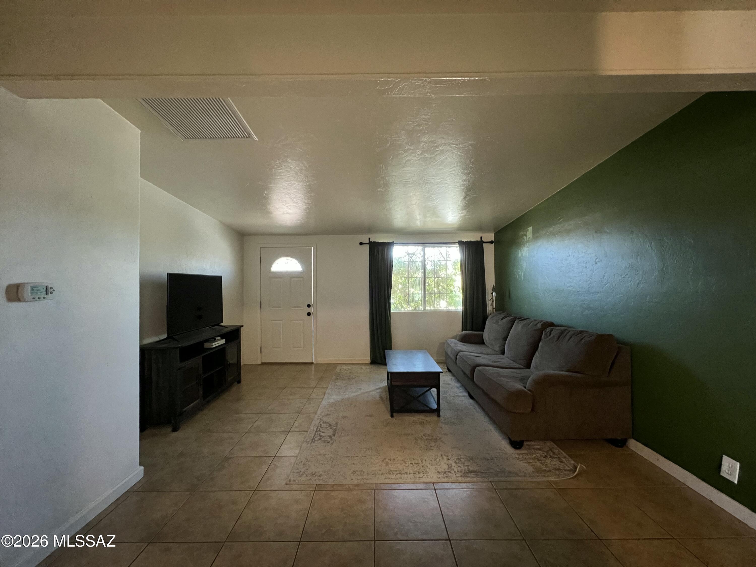Rita Manor - Residential