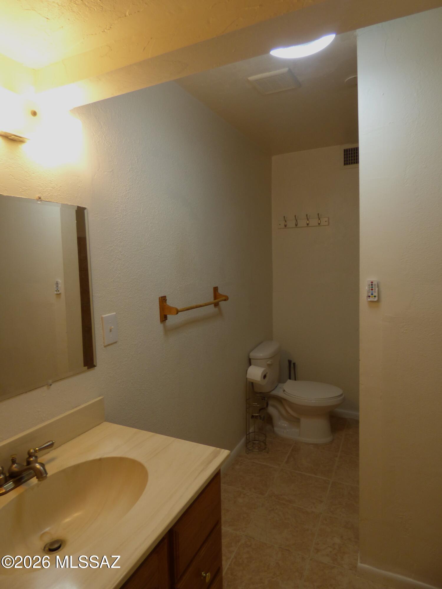 Homes At Irwin Pl (1-12) - Residential Lease