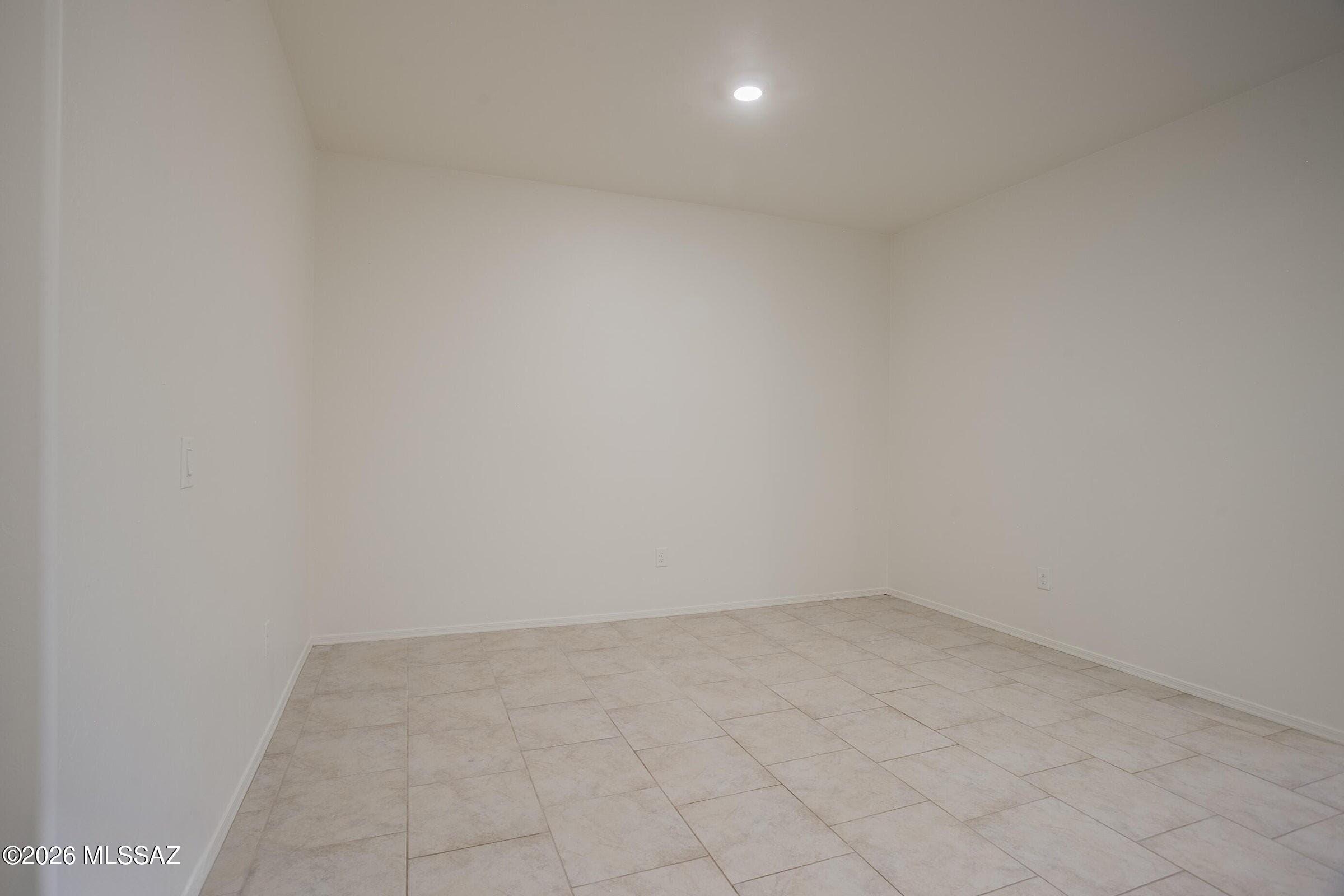 Saguaro Bloom SQ20180540069 - Residential