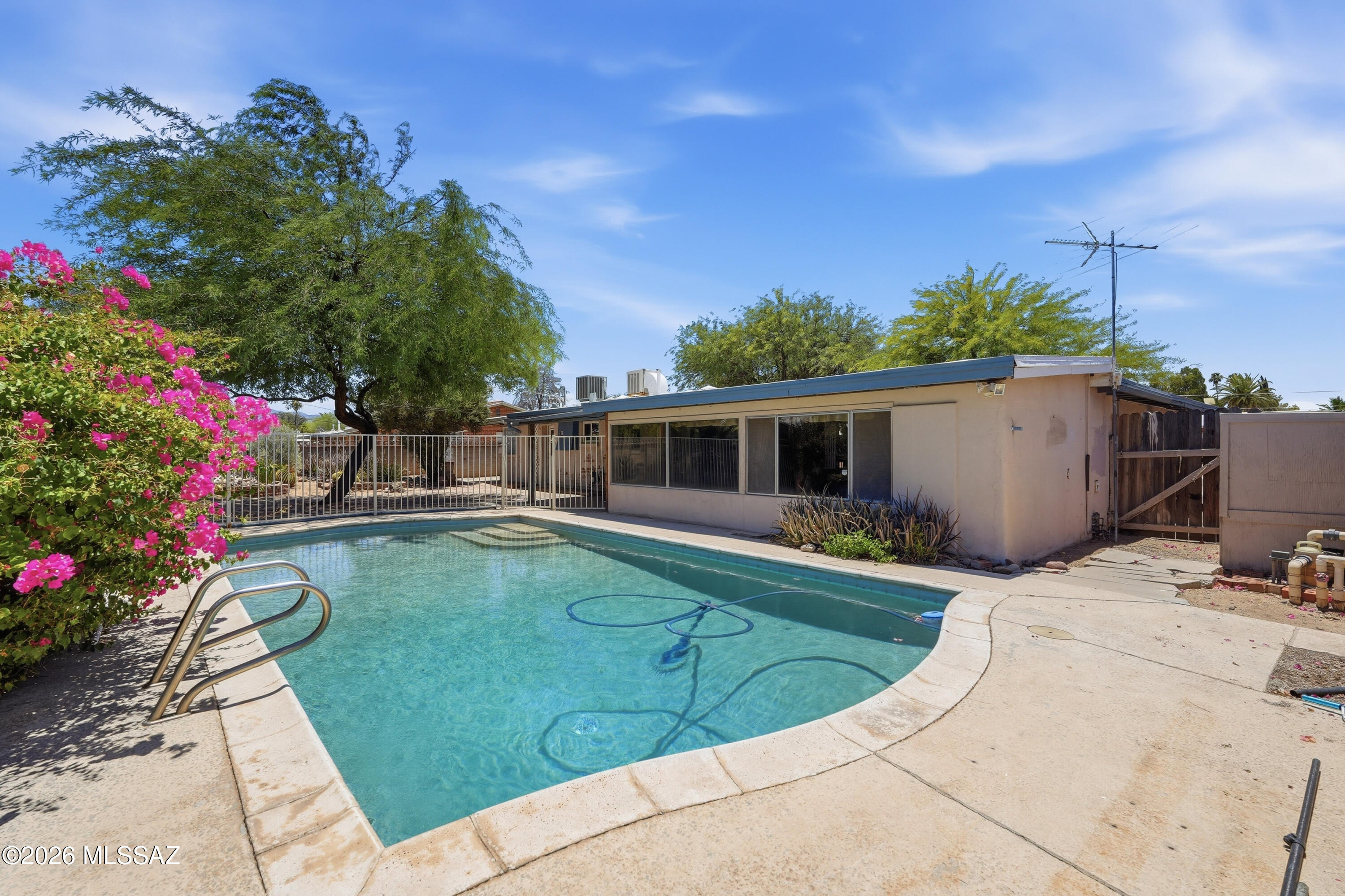 San Fernando Village - Residential