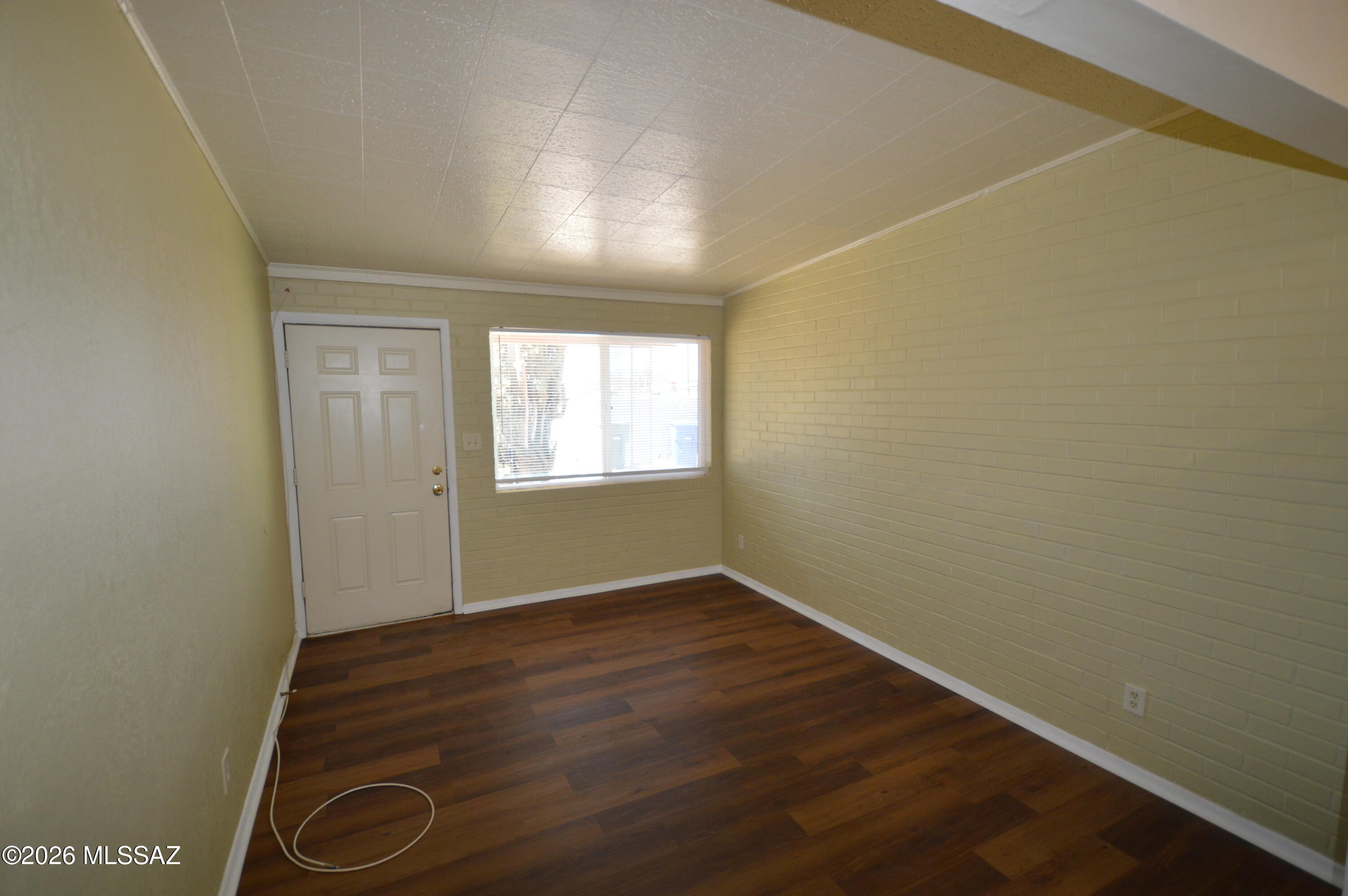 Catalina Farms Addition Resub - Residential Lease