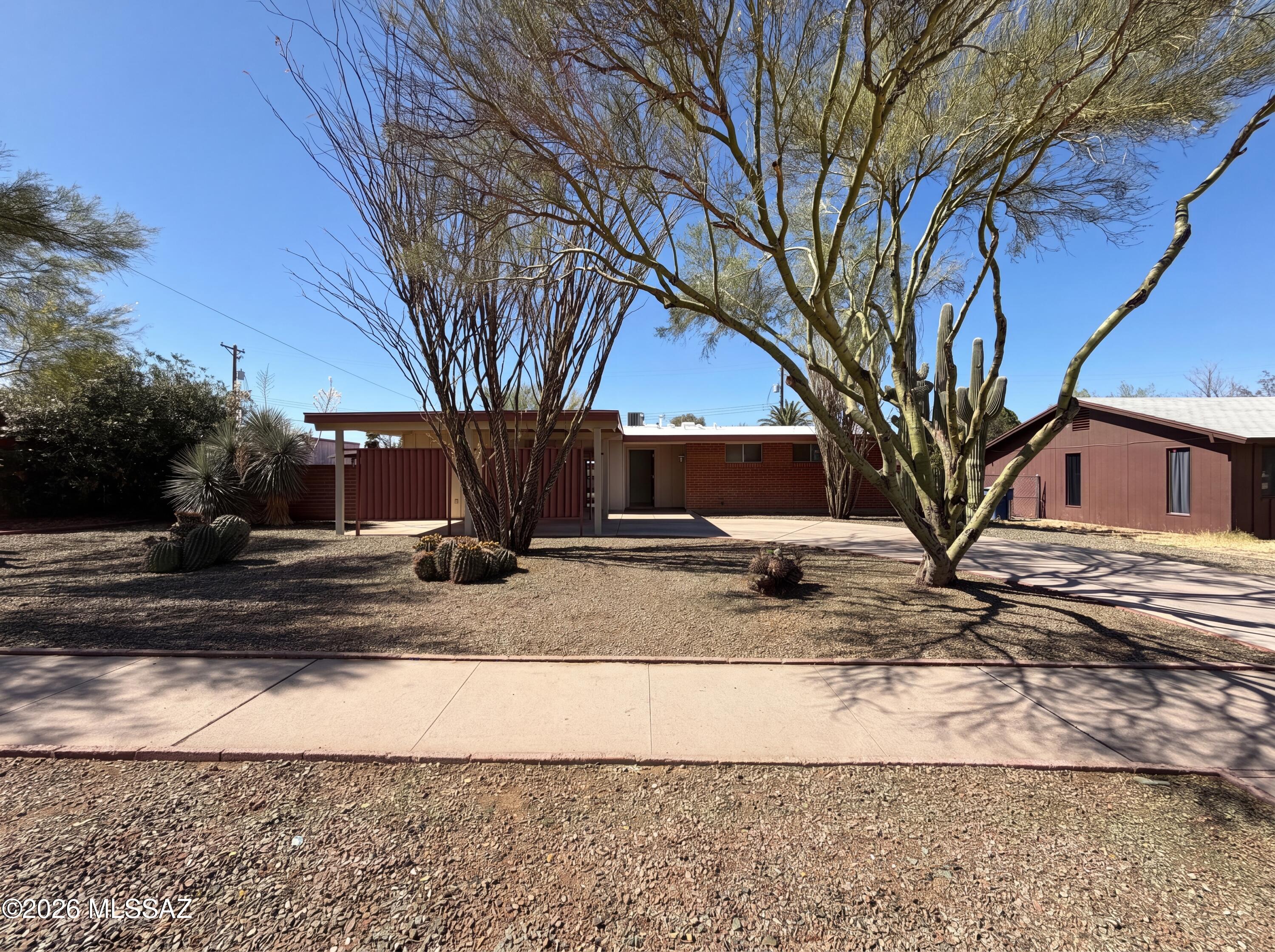 Longview Estates (108-193) - Residential