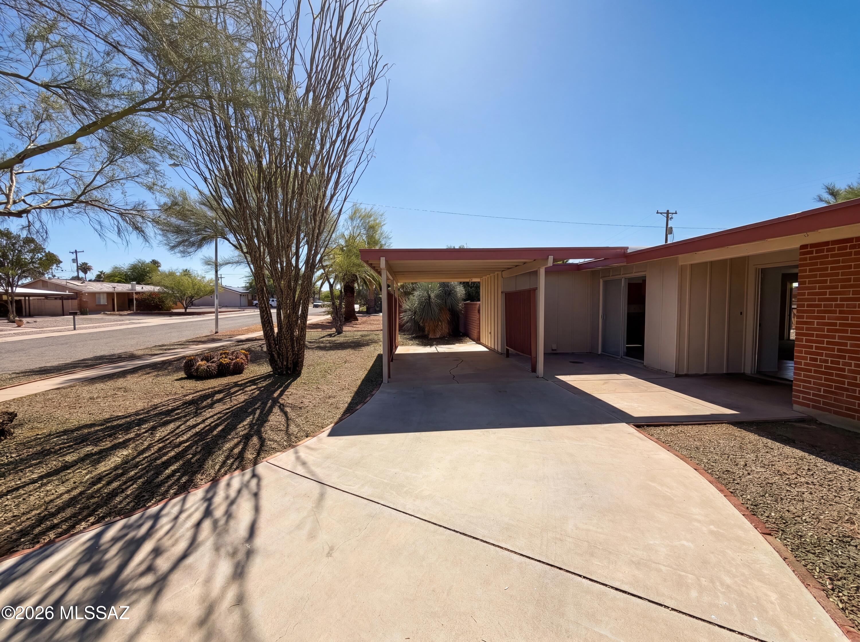 Longview Estates (108-193) - Residential