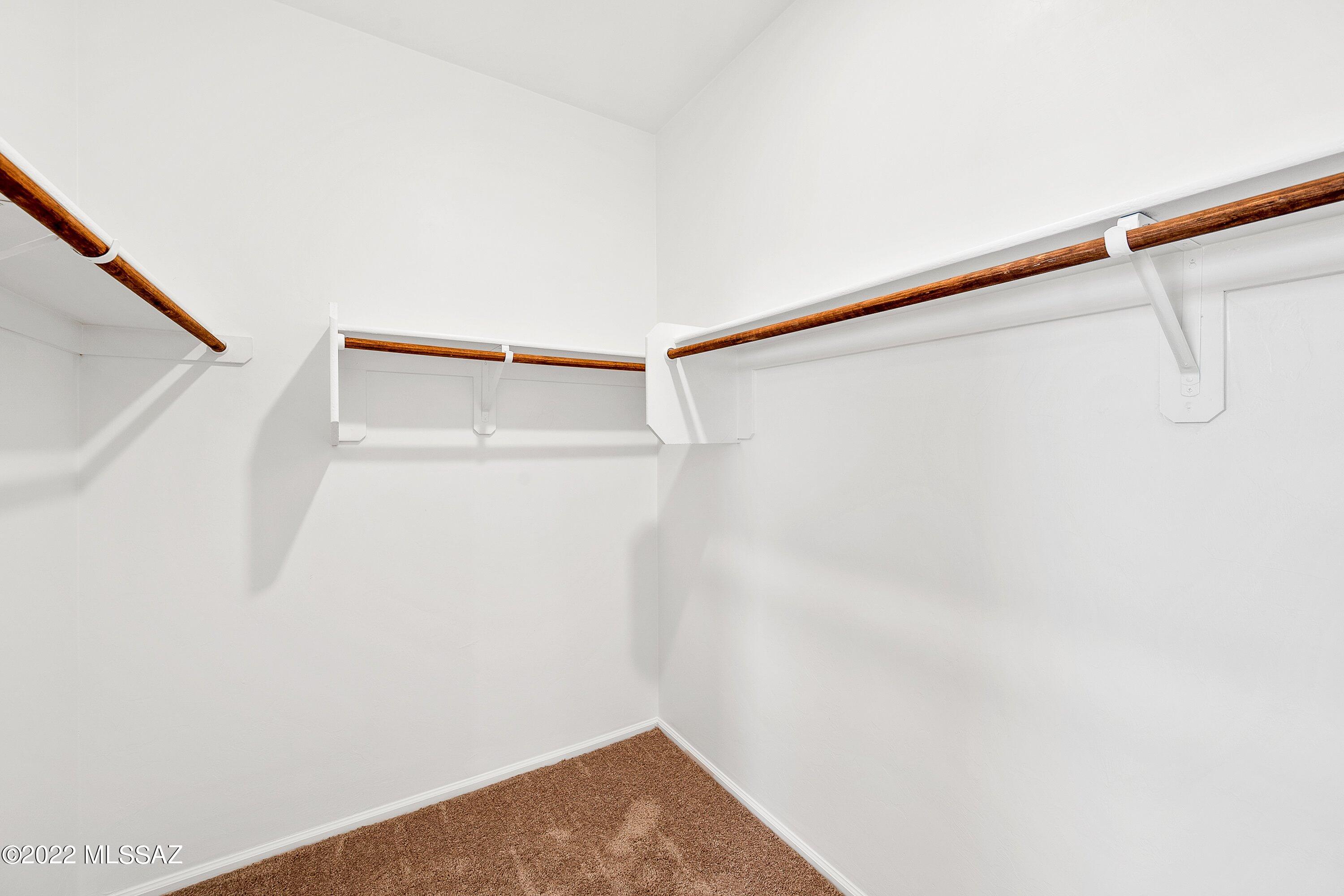 Valencia - Residential Lease