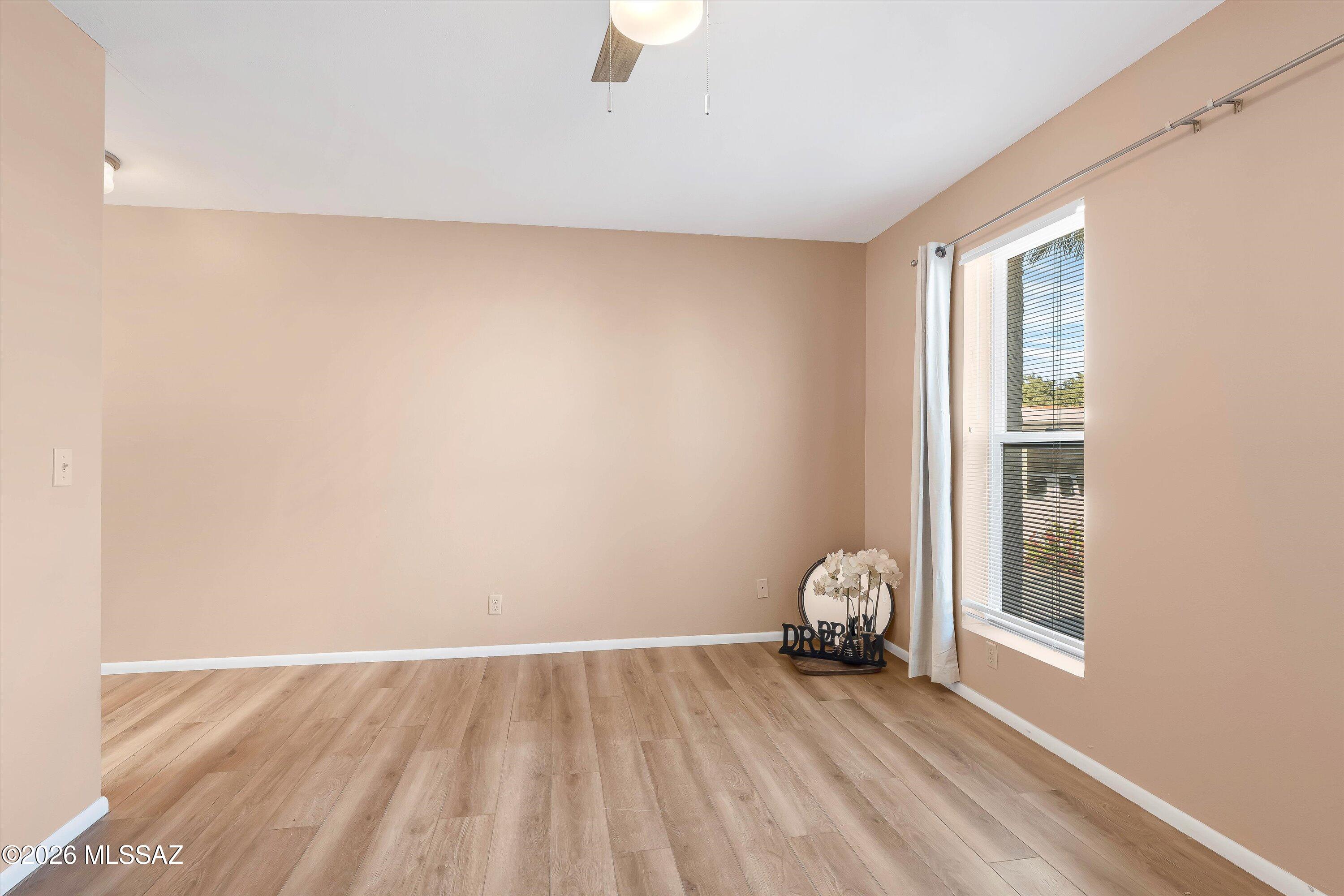 Vista Del Oro Townhouses (1-33) - Residential
