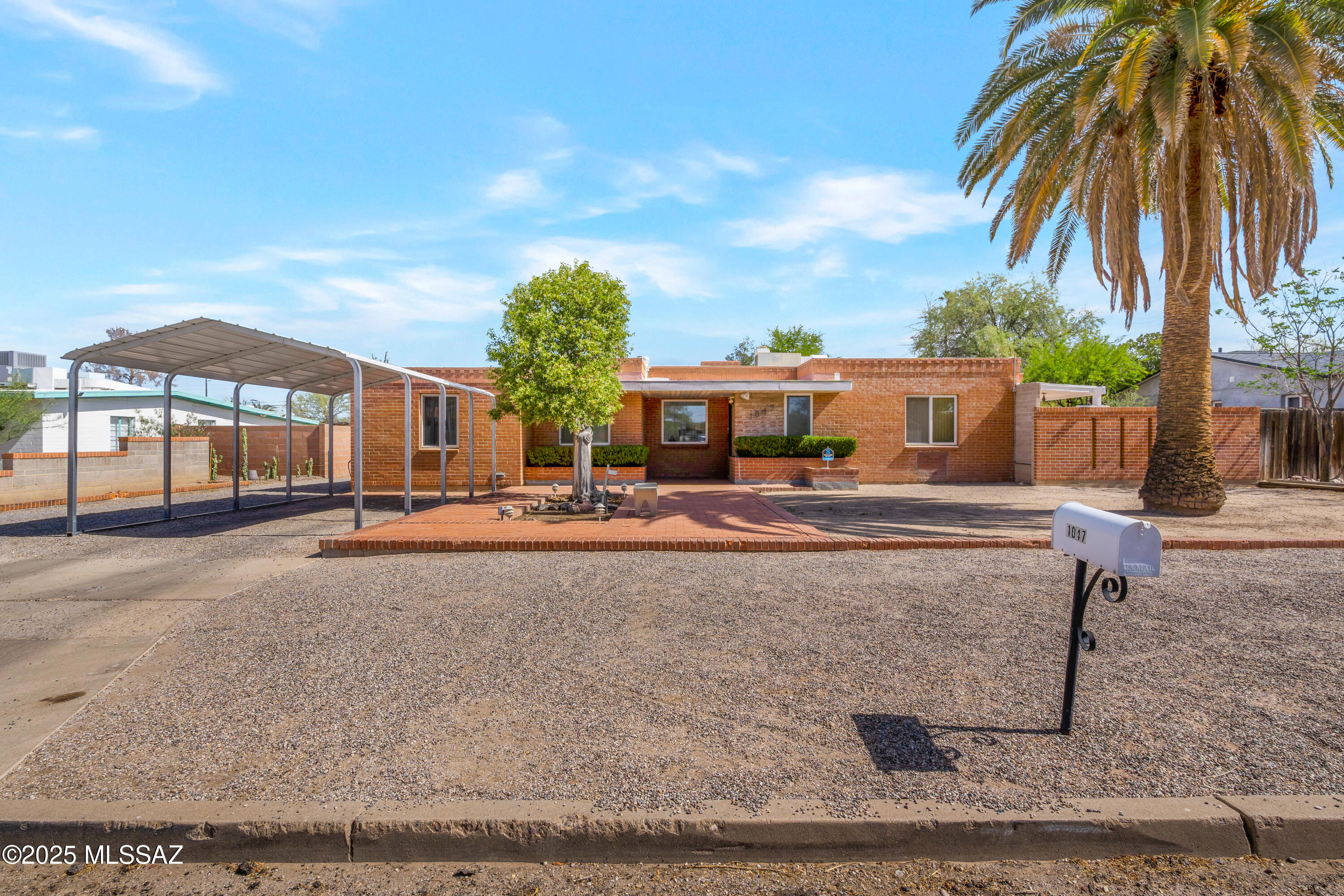 Catalina Poultry Acres NO 4 - Residential