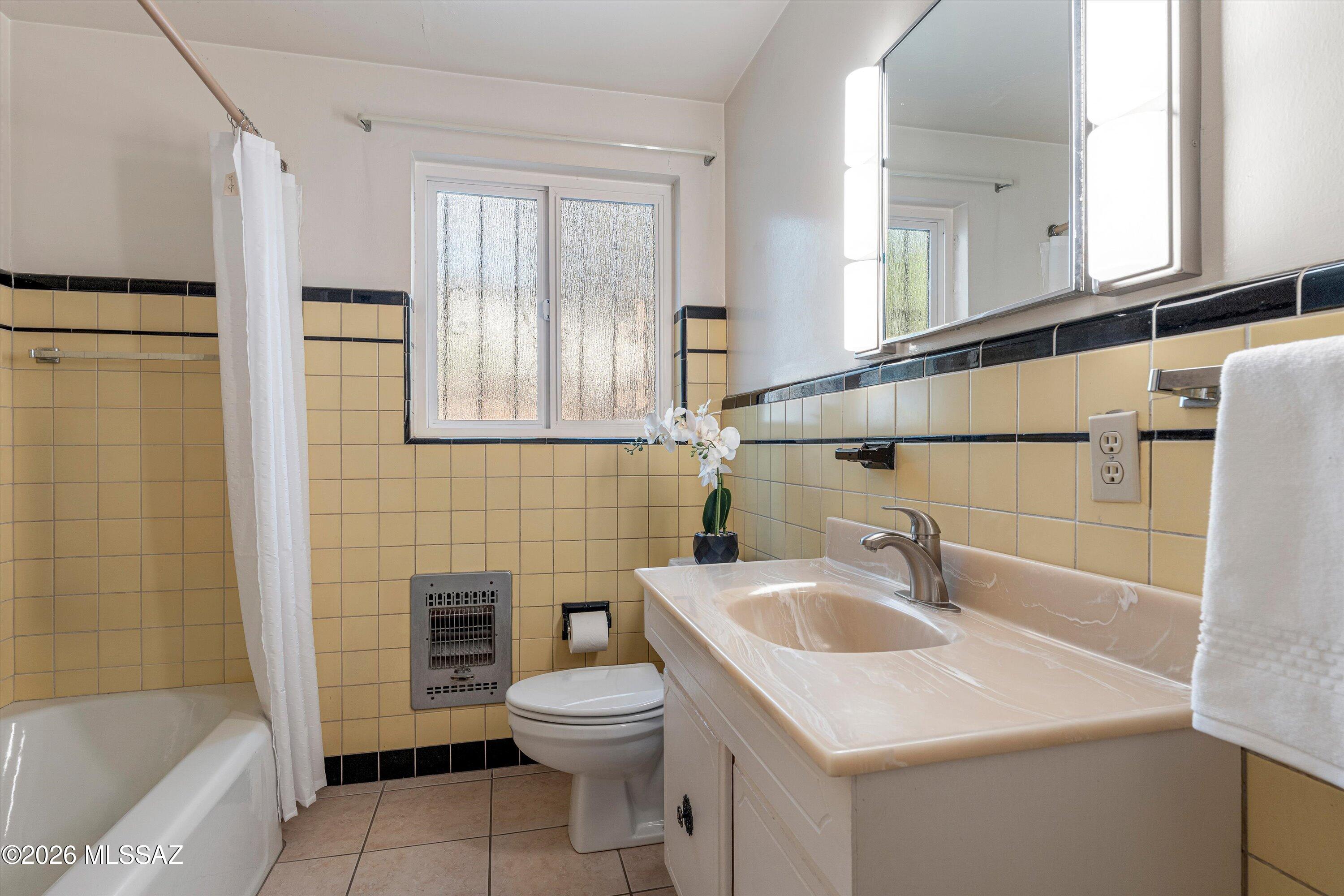 Catalina Poultry Acres NO 4 - Residential
